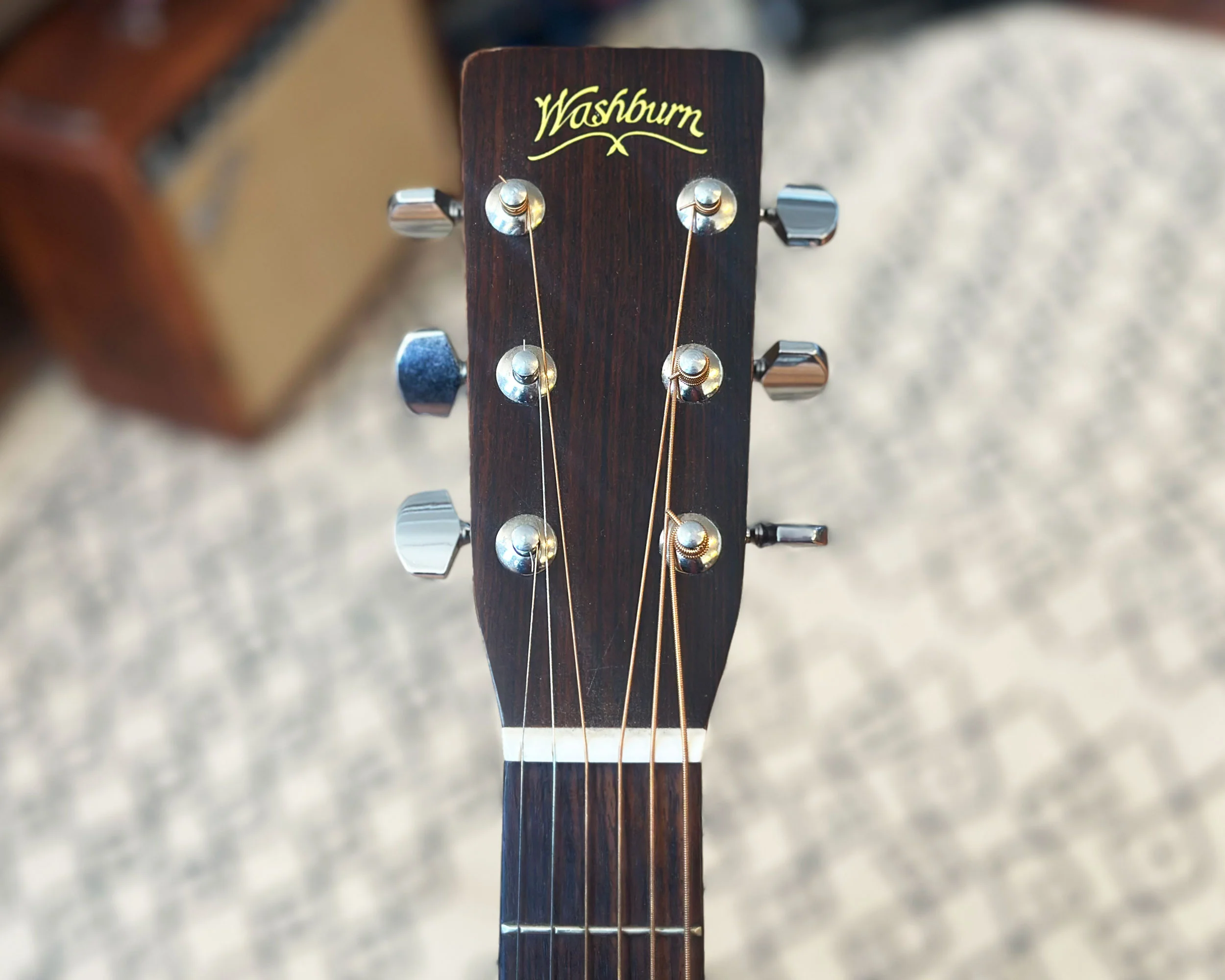 Late '80s Washburn D-15L Left Handed Dreadnought Japan - Image 2