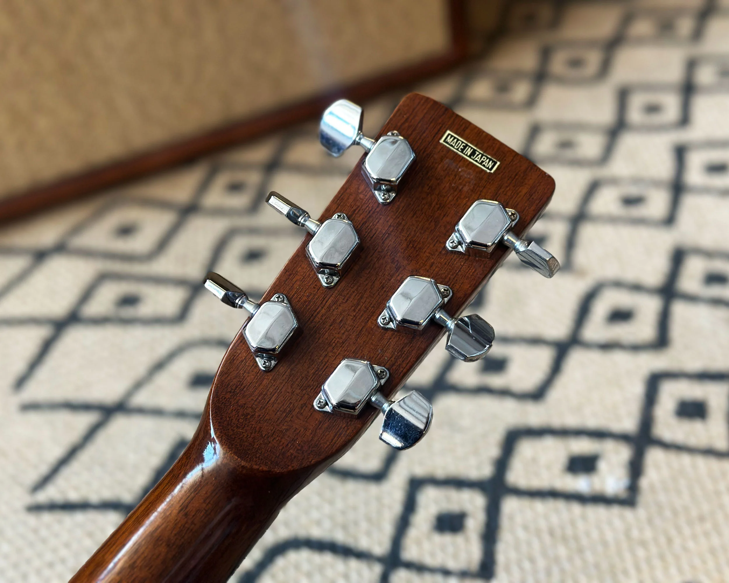 Late '80s Washburn D-15L Left Handed Dreadnought Japan - Image 3