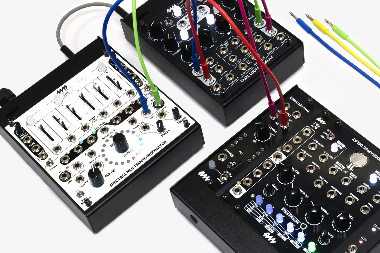 4MS Pod 34X Powered Eurorack Enclosure - Image 4