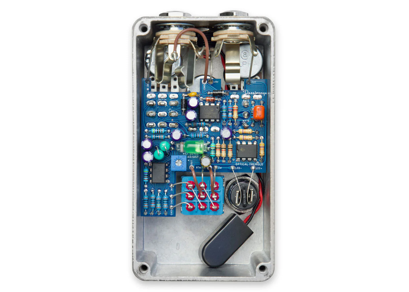 Dazatronyx Optical Tremolo - Black - Image 2