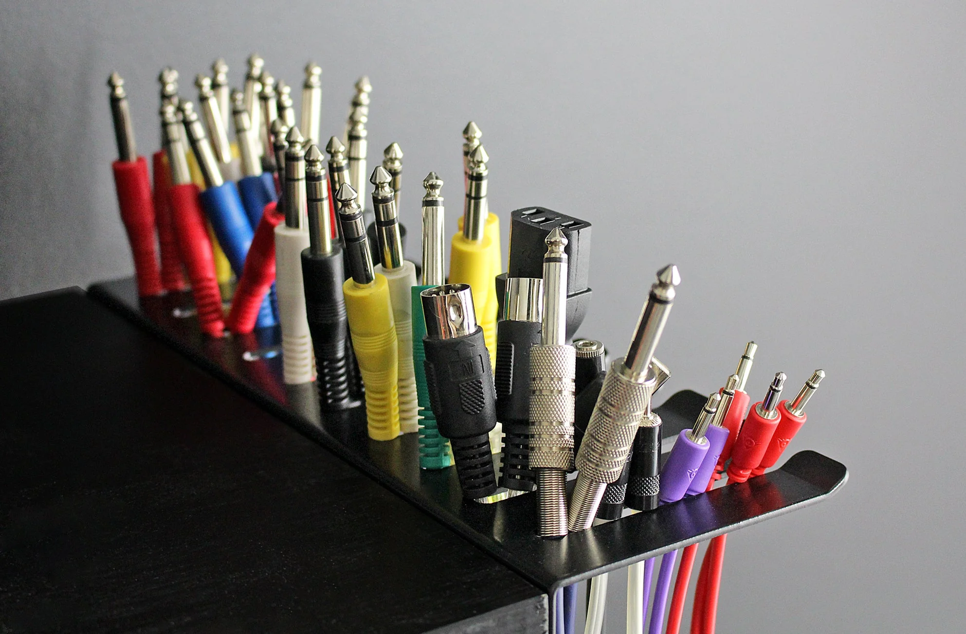 Erica Synths 6.3mm studio/MOTM cable holder 300mm - Image 2