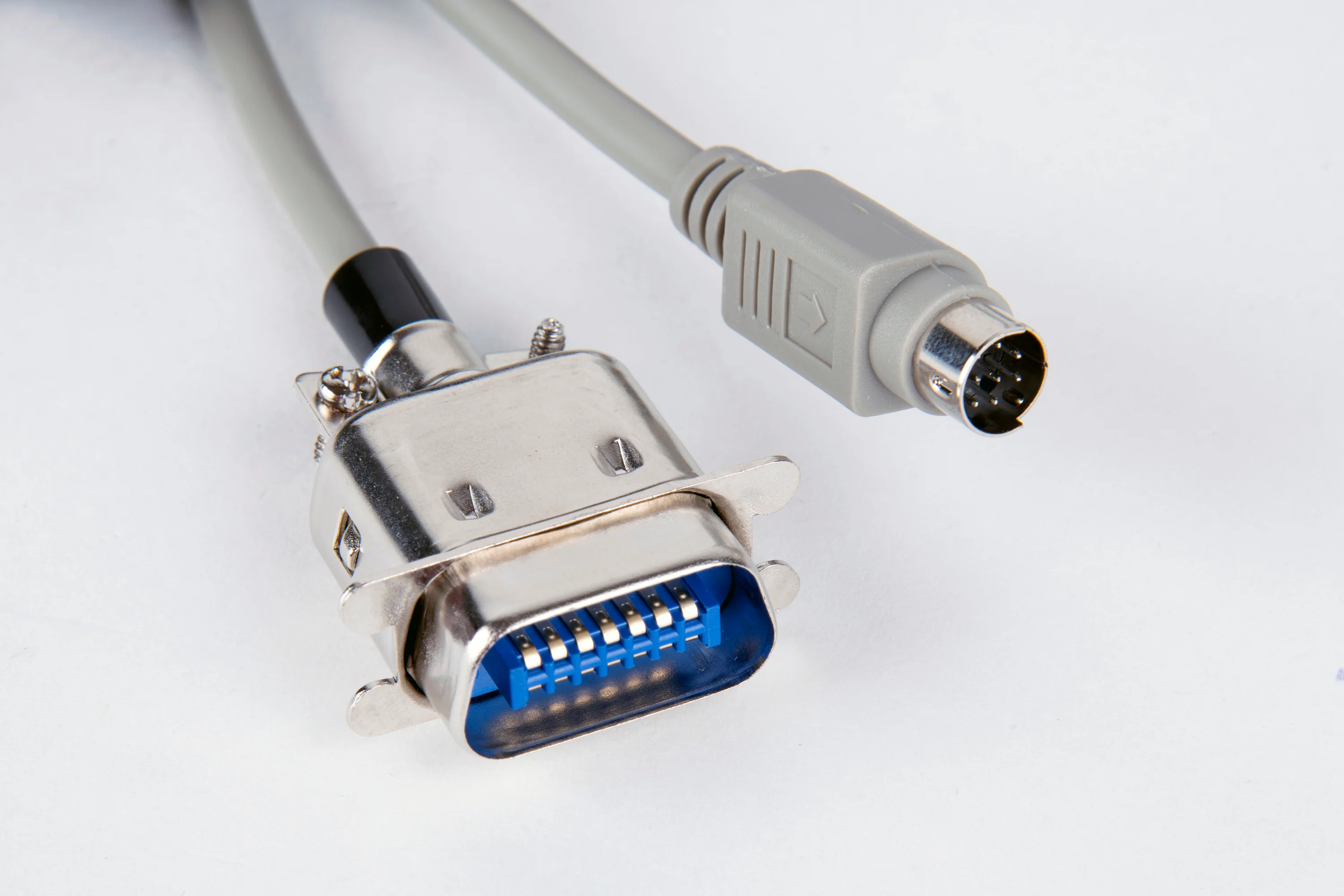 Kenton PRO-DCB Mk3 Professional Bi-Directional MIDI to DCB Converter - Image 4