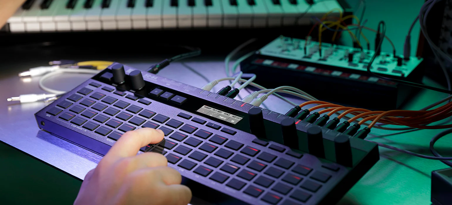 KORG SQ-64 Poly Sequencer - Image 6
