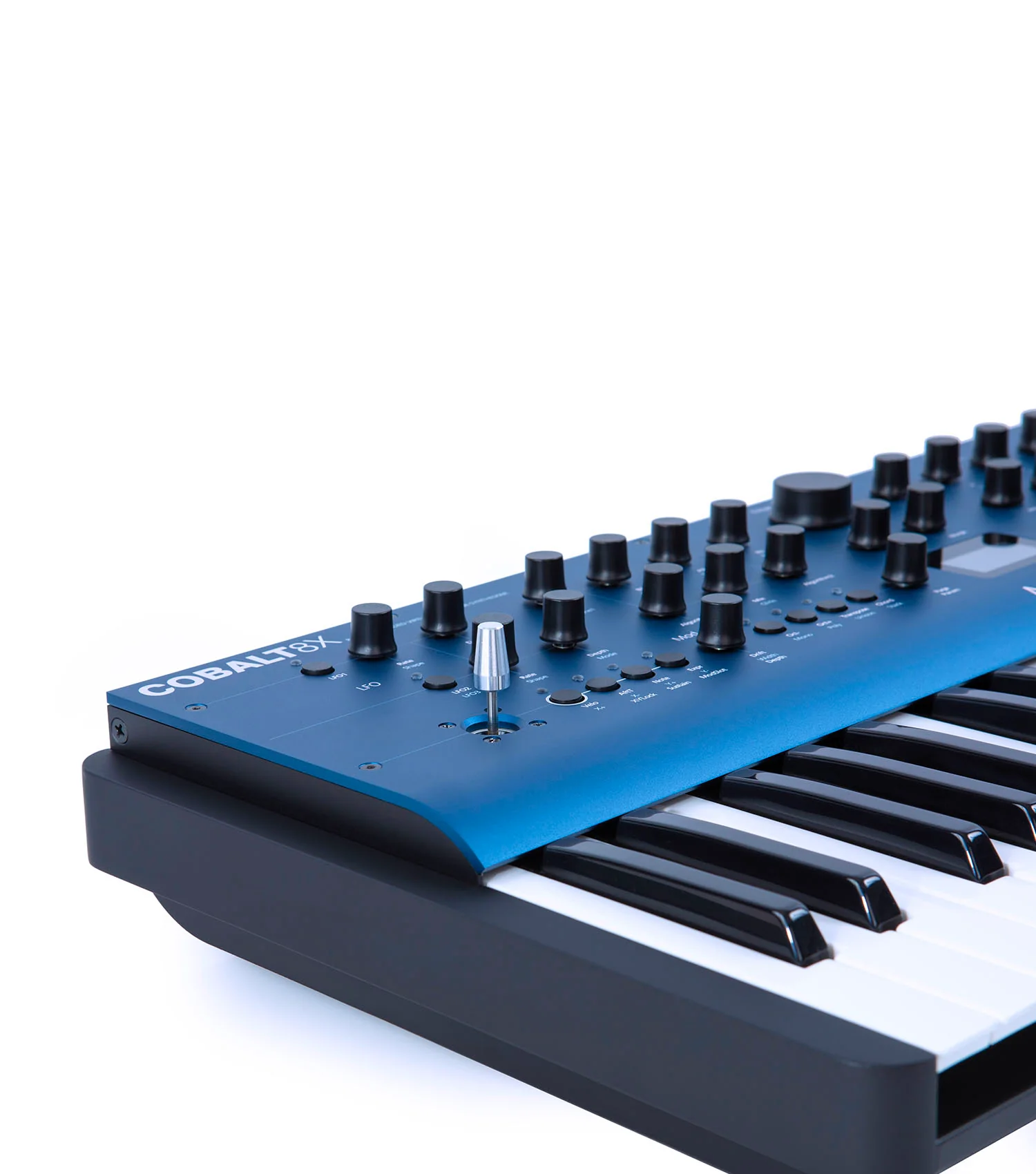 Modal Electronics COBALT8X 8 voice 61-key
extended virtual-analogue synthesiser - Image 8