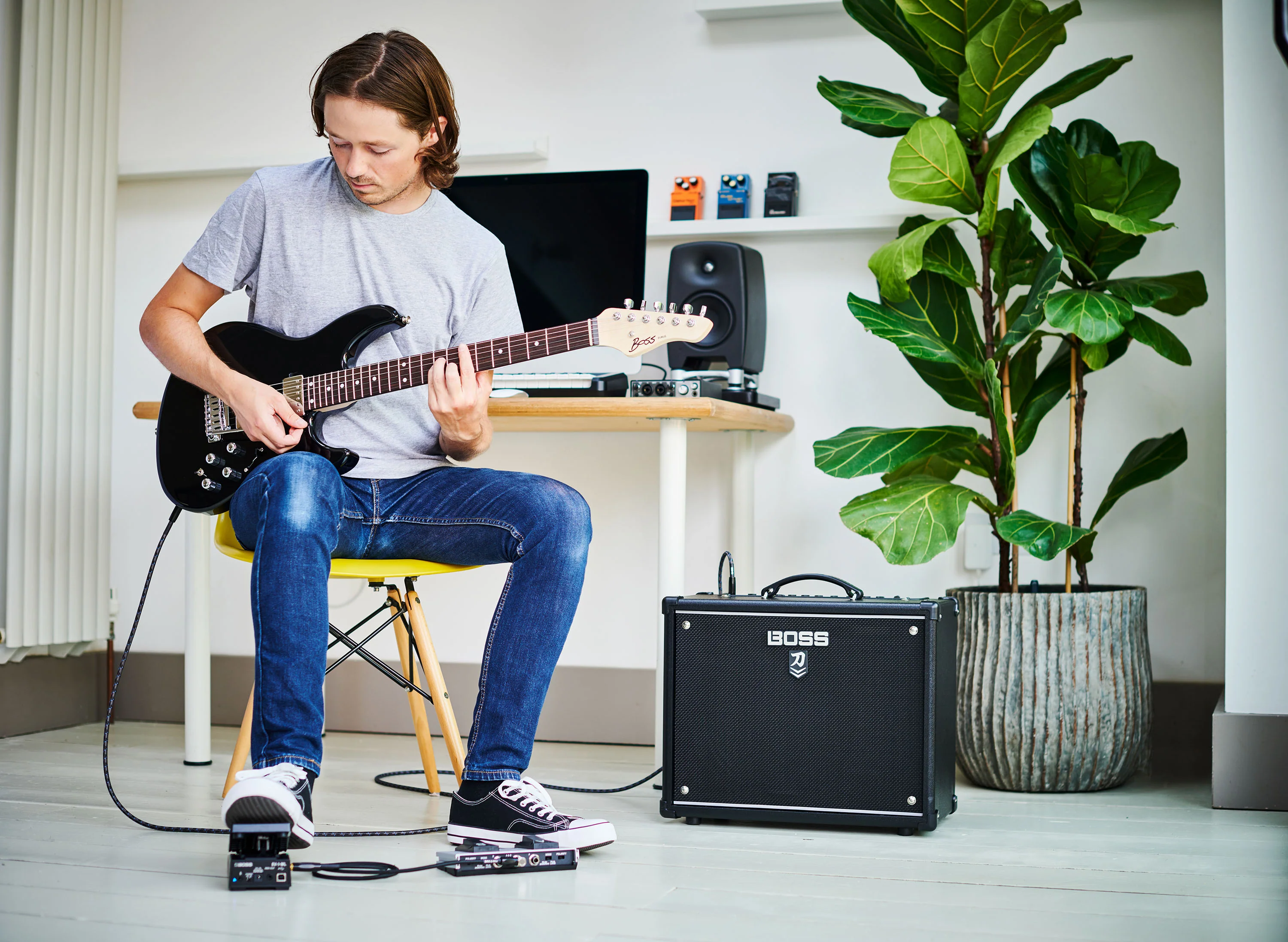 BOSS EV-1-WL Wireless Expression Pedal - Image 9