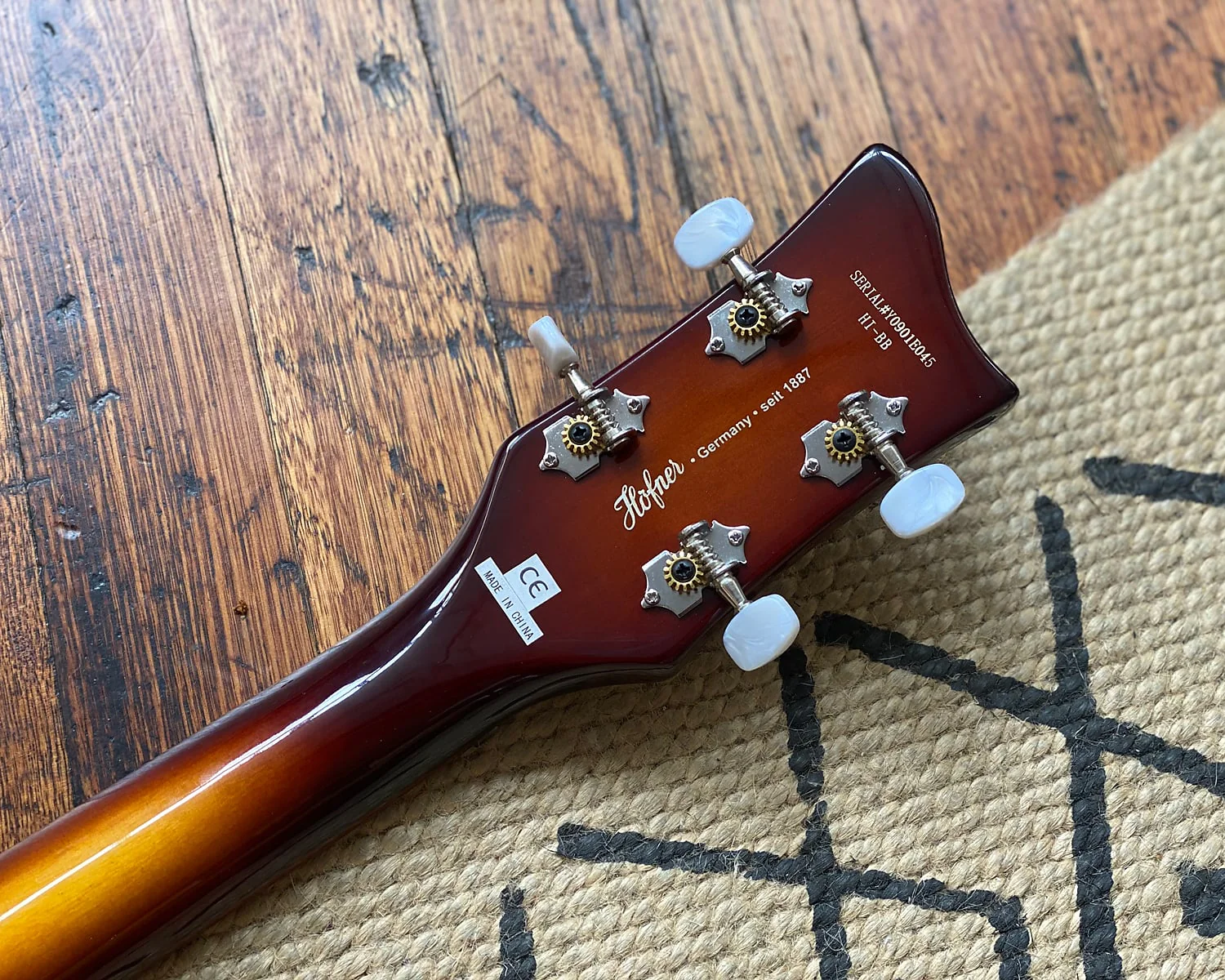 Left Handed Höfner Ignition Series Violin Bass - Sunburst - Image 5