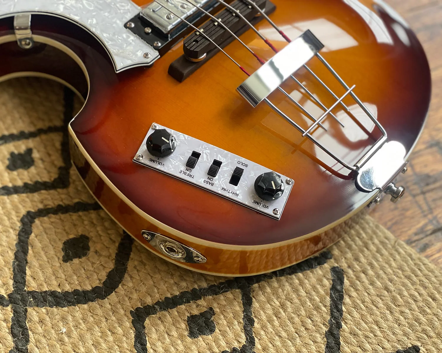Left Handed Höfner Ignition Series Violin Bass - Sunburst - Image 8