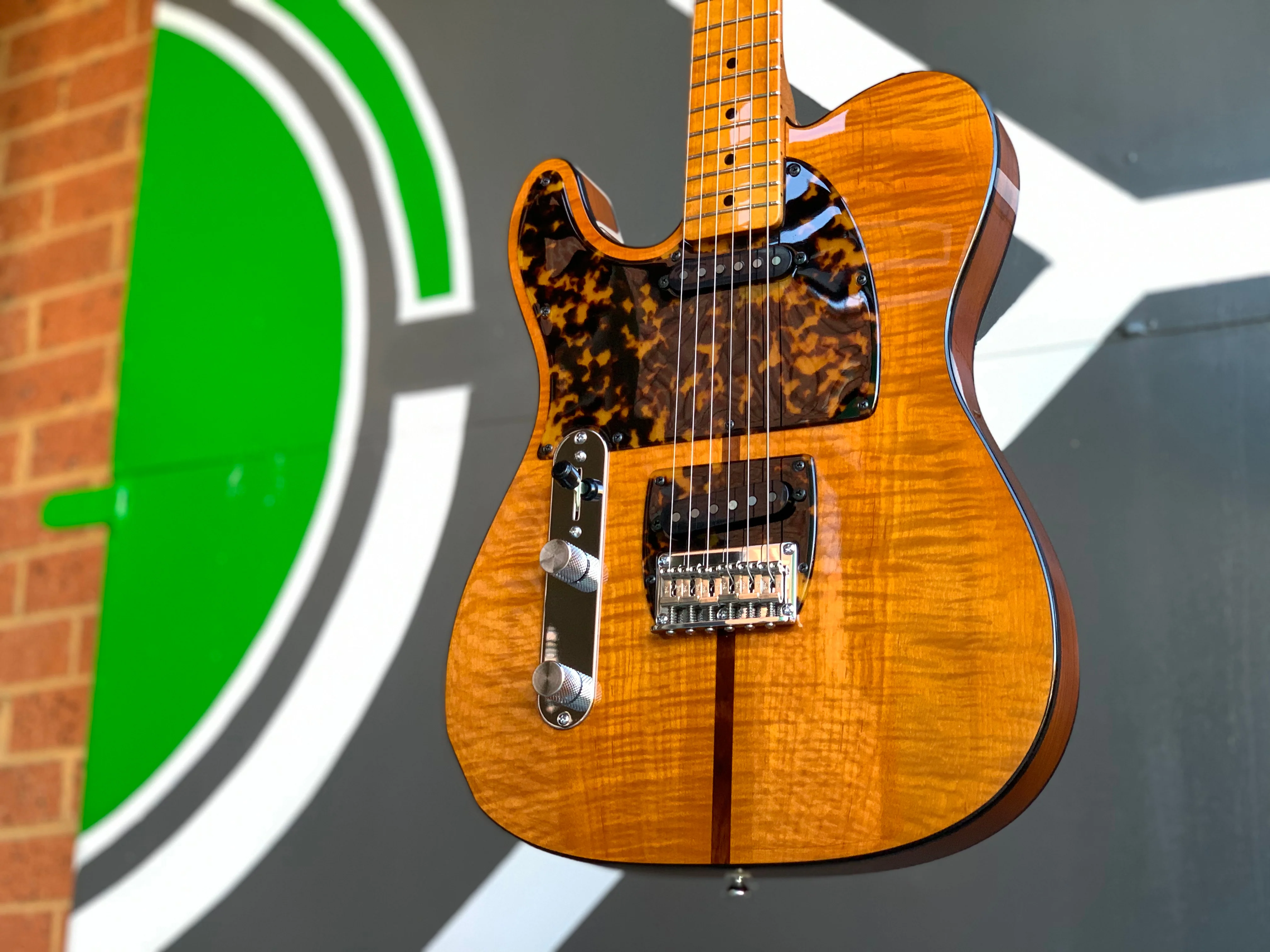 HS Anderson Mad Cat V2 Left Handed - Image 2