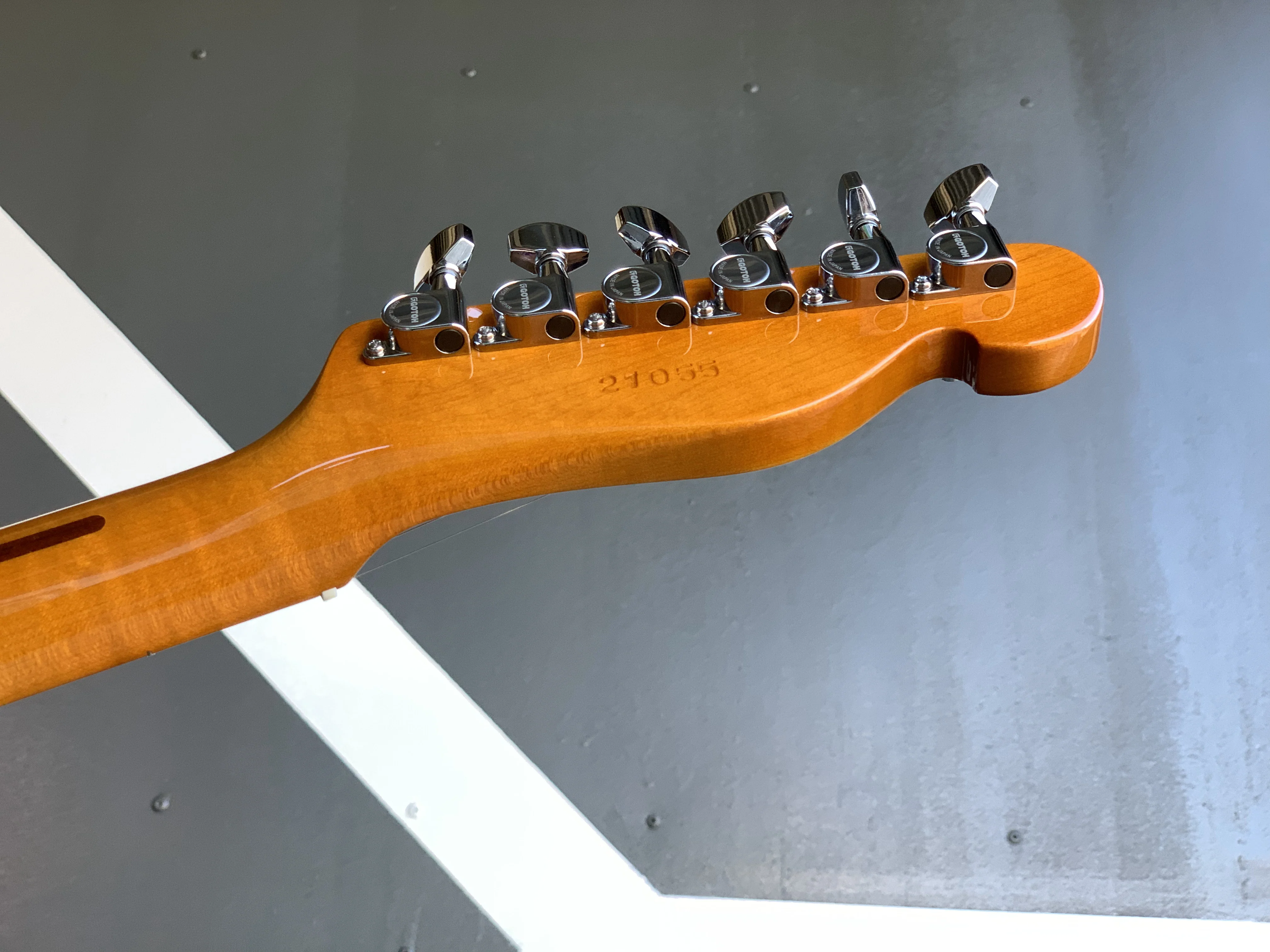 HS Anderson Mad Cat V2 Left Handed - Image 6