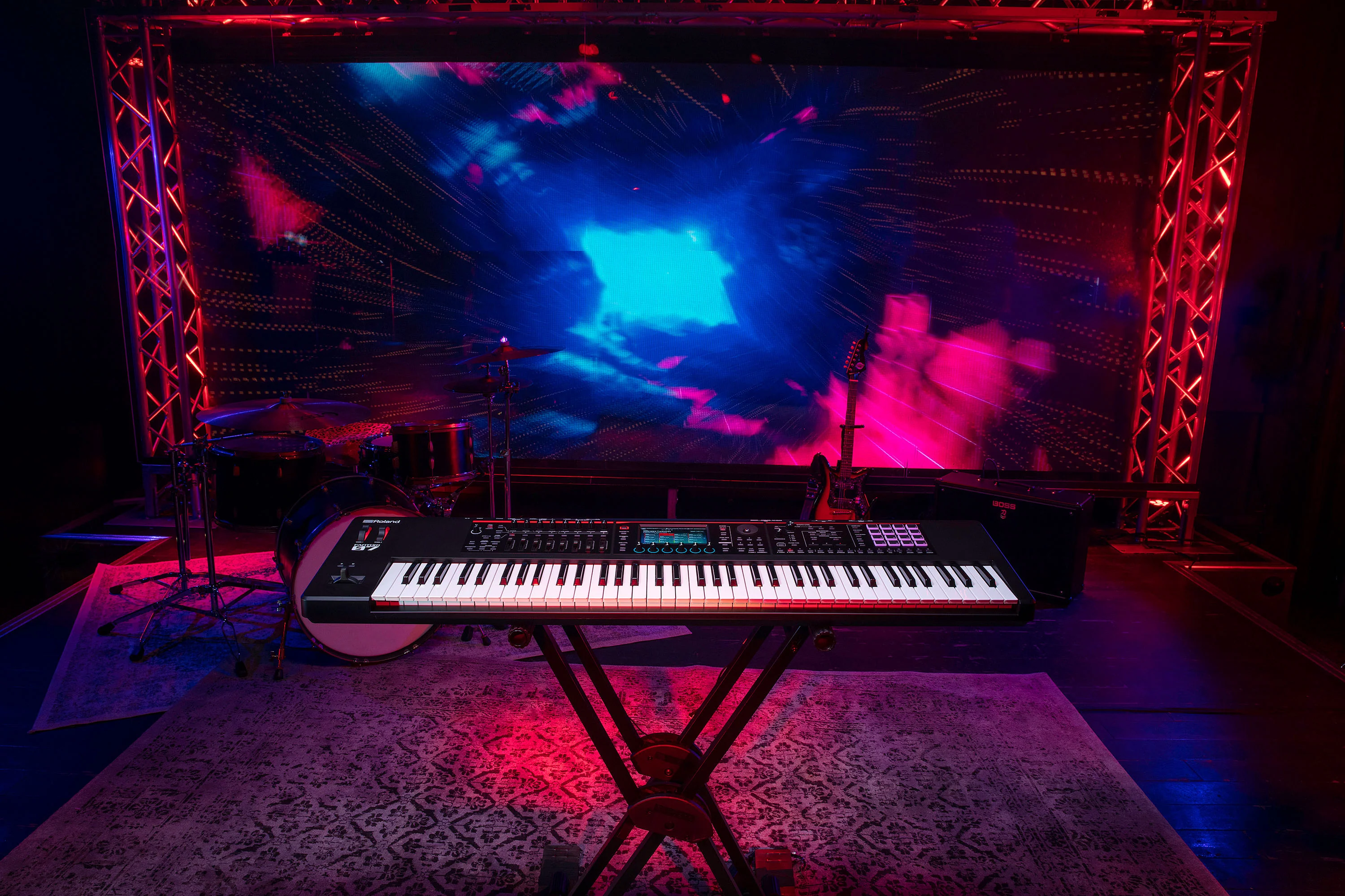 Roland FANTOM 07 76-Key Synthesizer Keyboard - Image 7