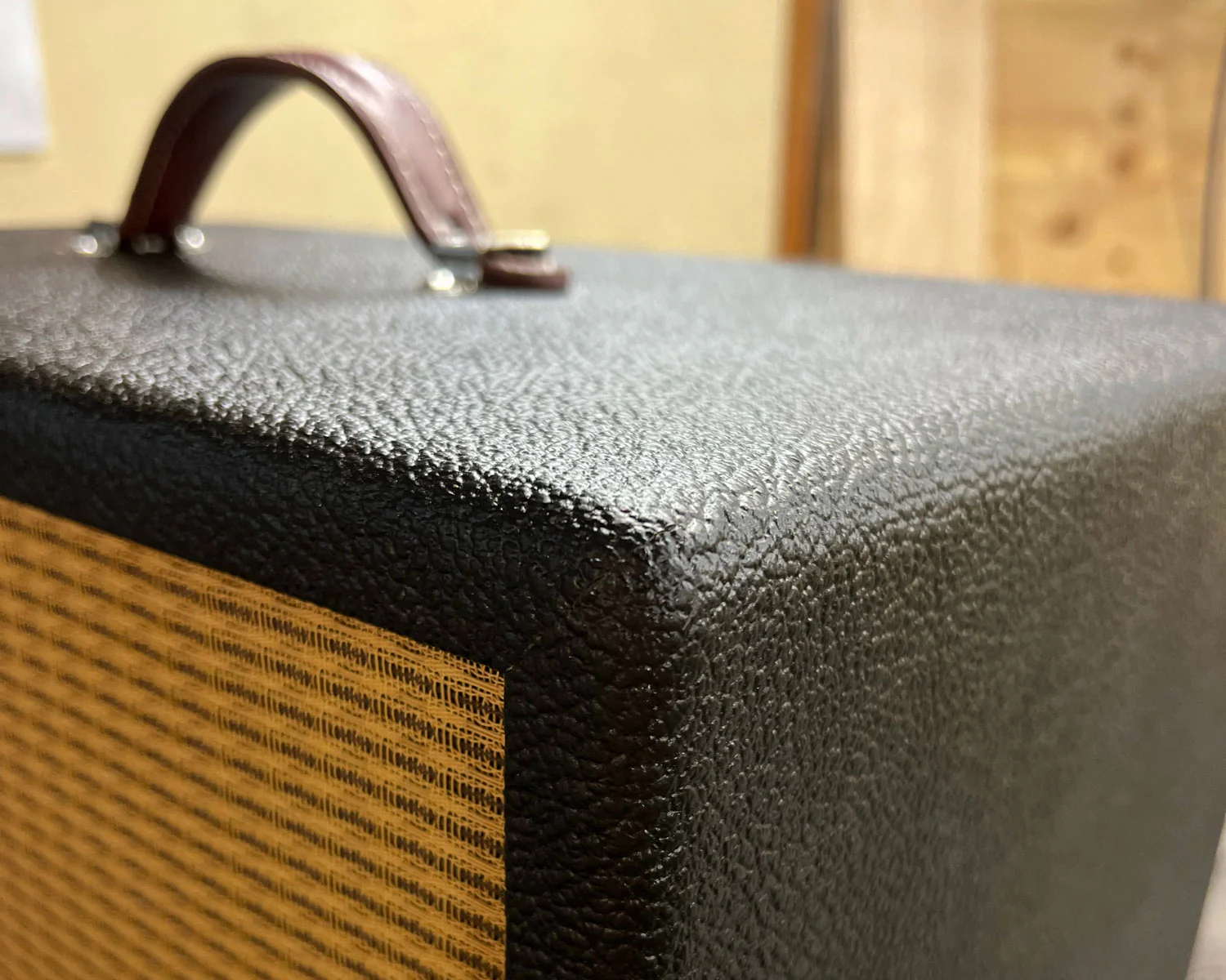 Found Sound Mini Cab - Black & Wheat Unloaded - Image 3