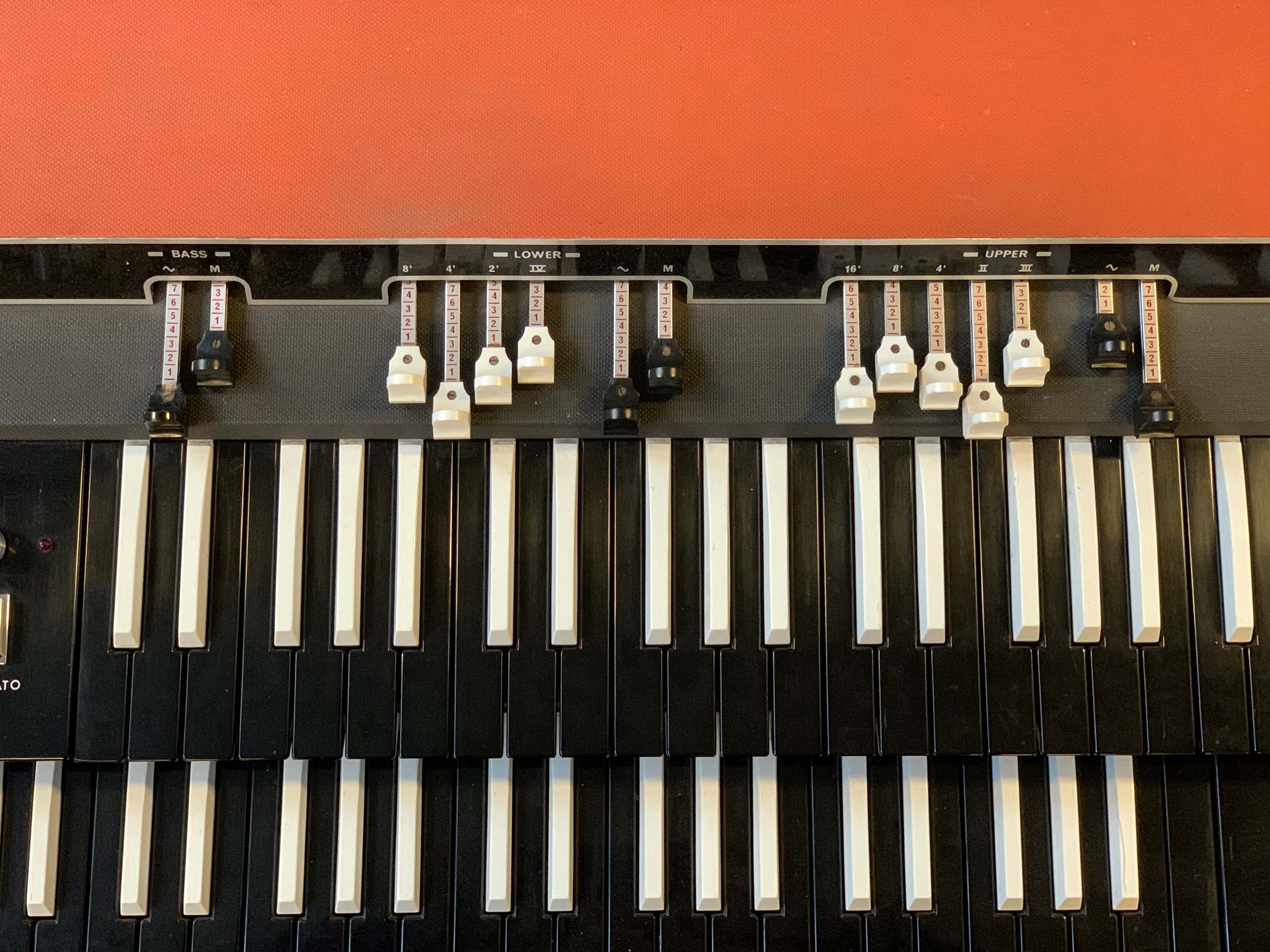 Vox V303E "Italian" Super Continental Organ - Image 5