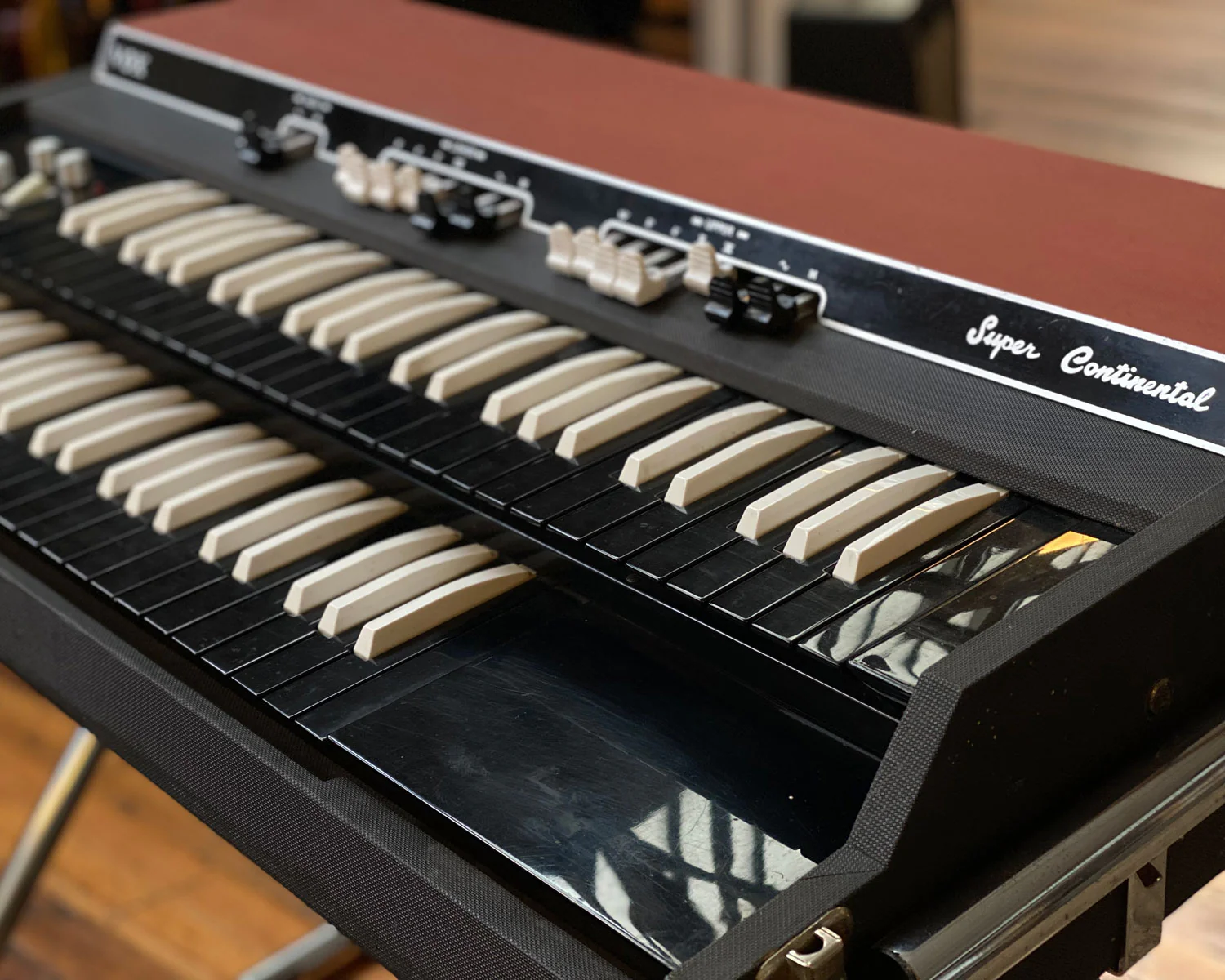 Vox V303E "Italian" Super Continental Organ - Image 6