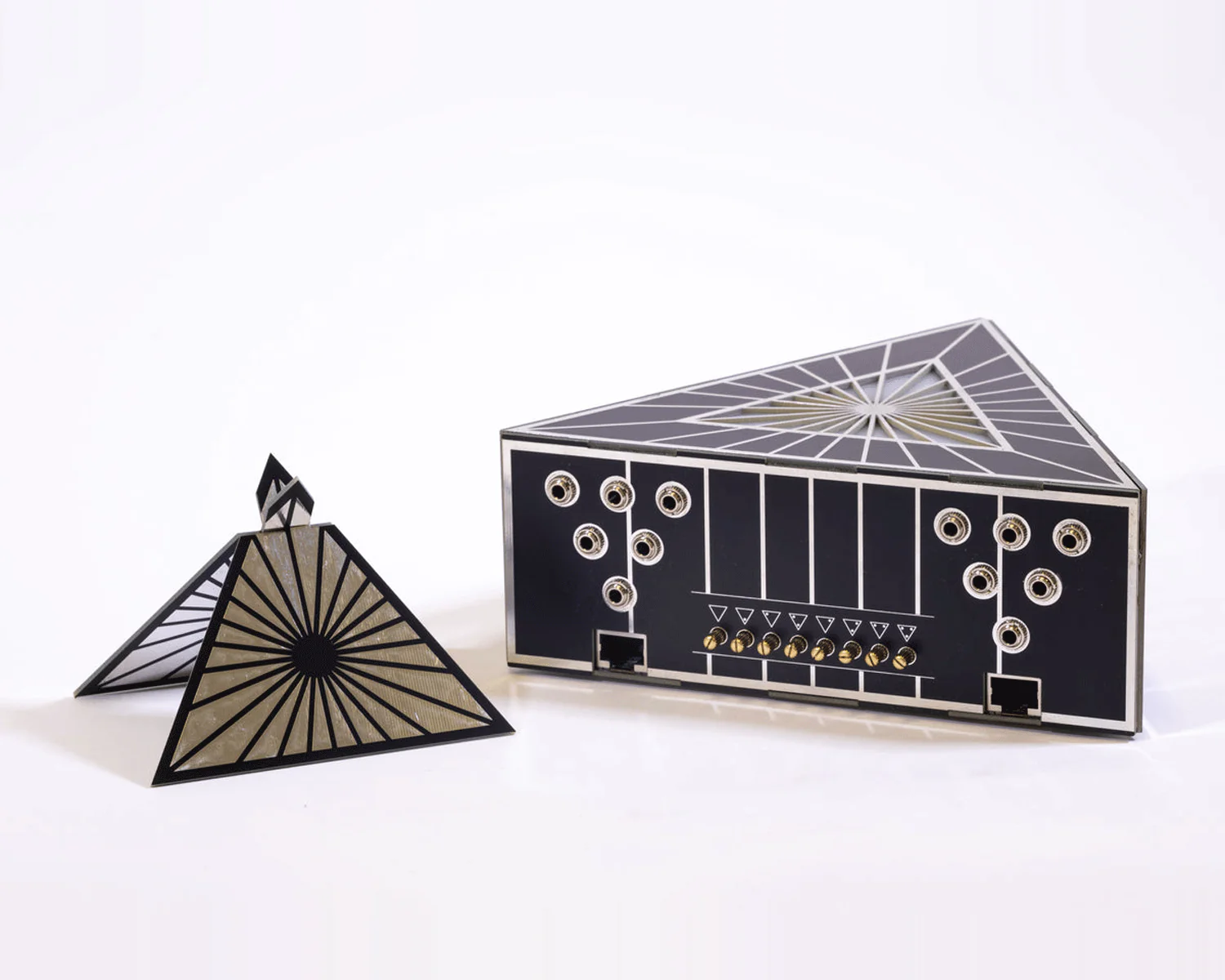 AMP Electronics Wave Expander Visual And Aural Expander For Melody Miracle And Touch Tones