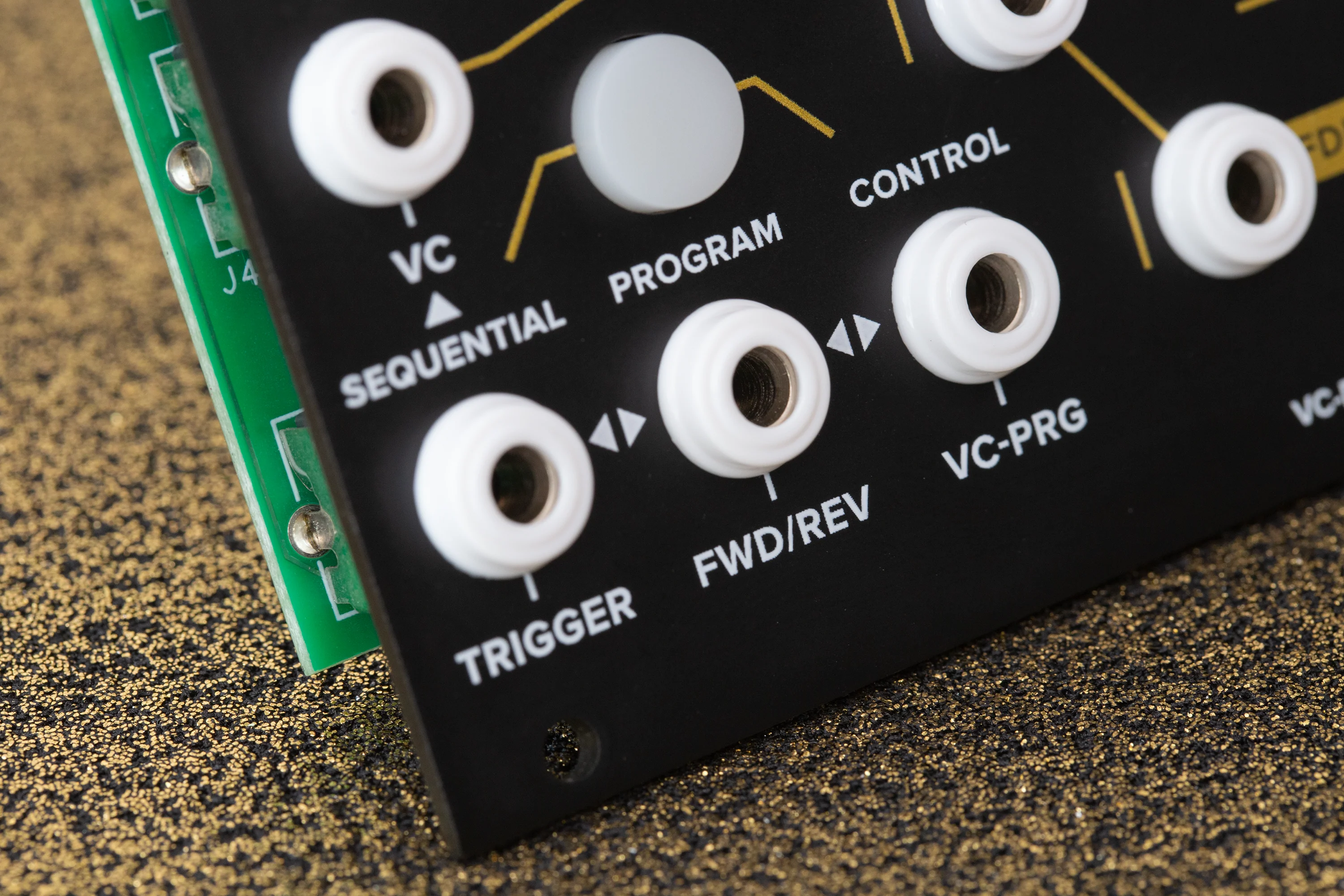 Tiptop Audio Z-DSP NS Voltage Controlled Signal Processor - Black - Image 7