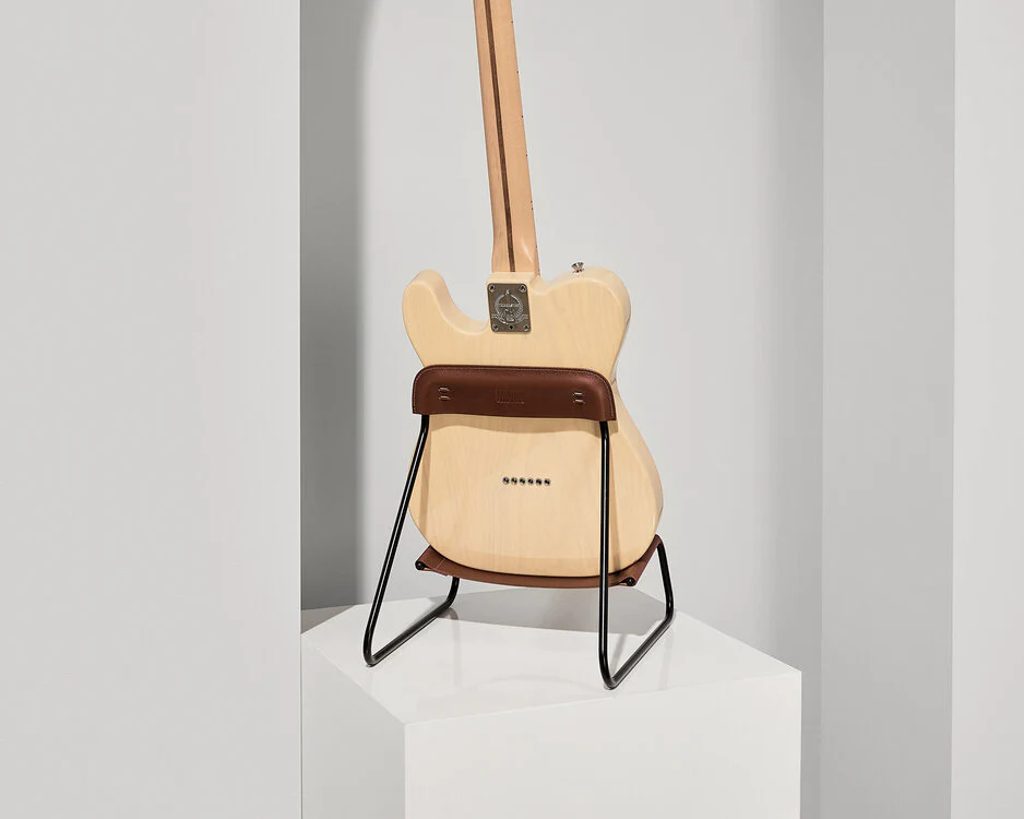 MINIM Sling Guitar Stand Tan Leather/Black Frame - Image 5