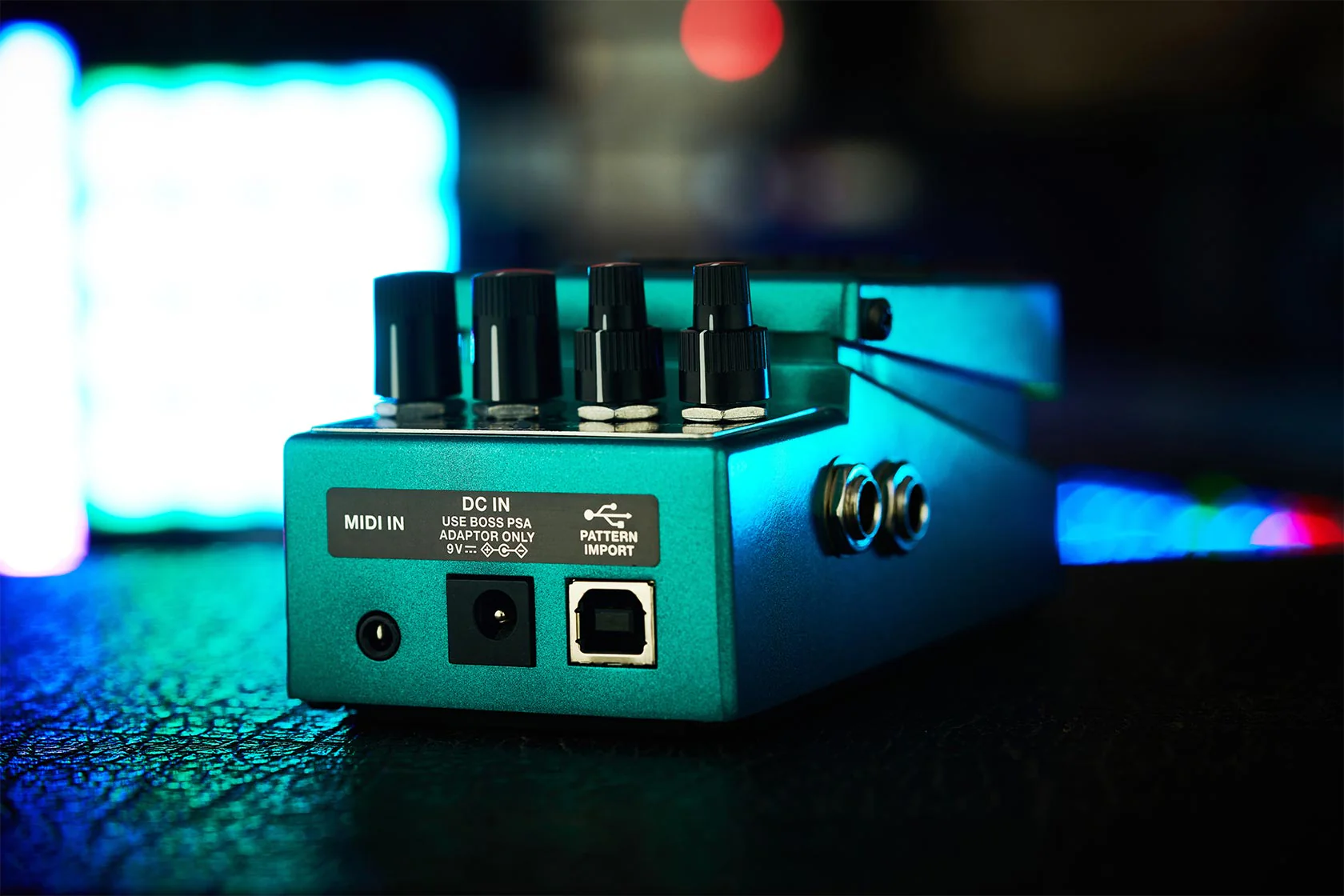 BOSS SL-2 Slicer Instant Idea Generator Pedal - Image 7