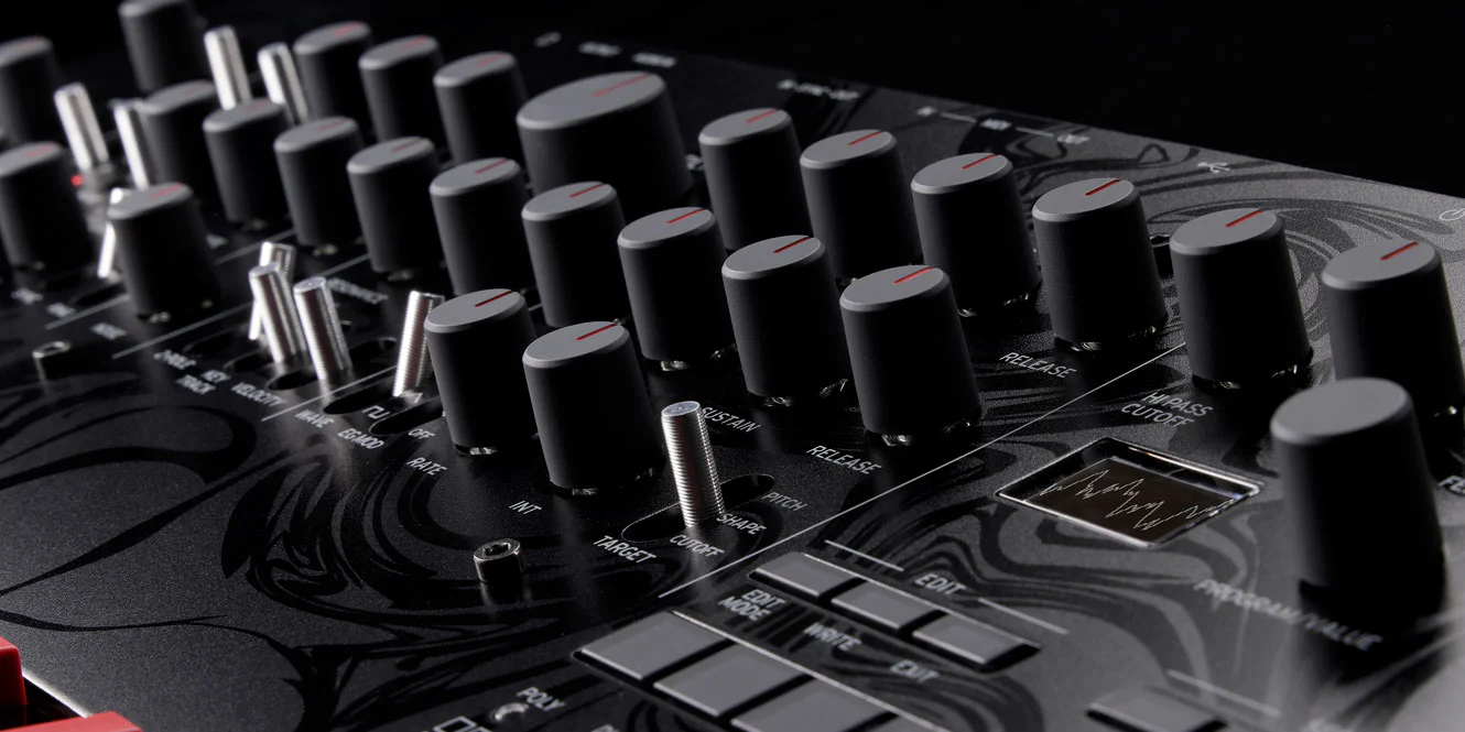 KORG Minilogue Bass - Image 4