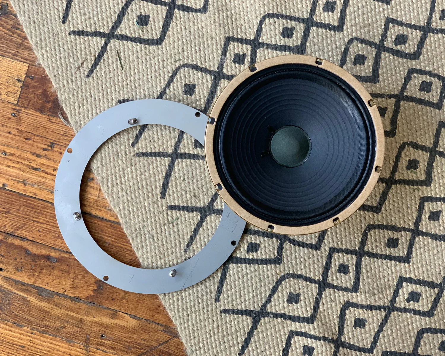 Spellcaster 12"/10" Stainless Steel Speaker Conversion Ring - Image 3