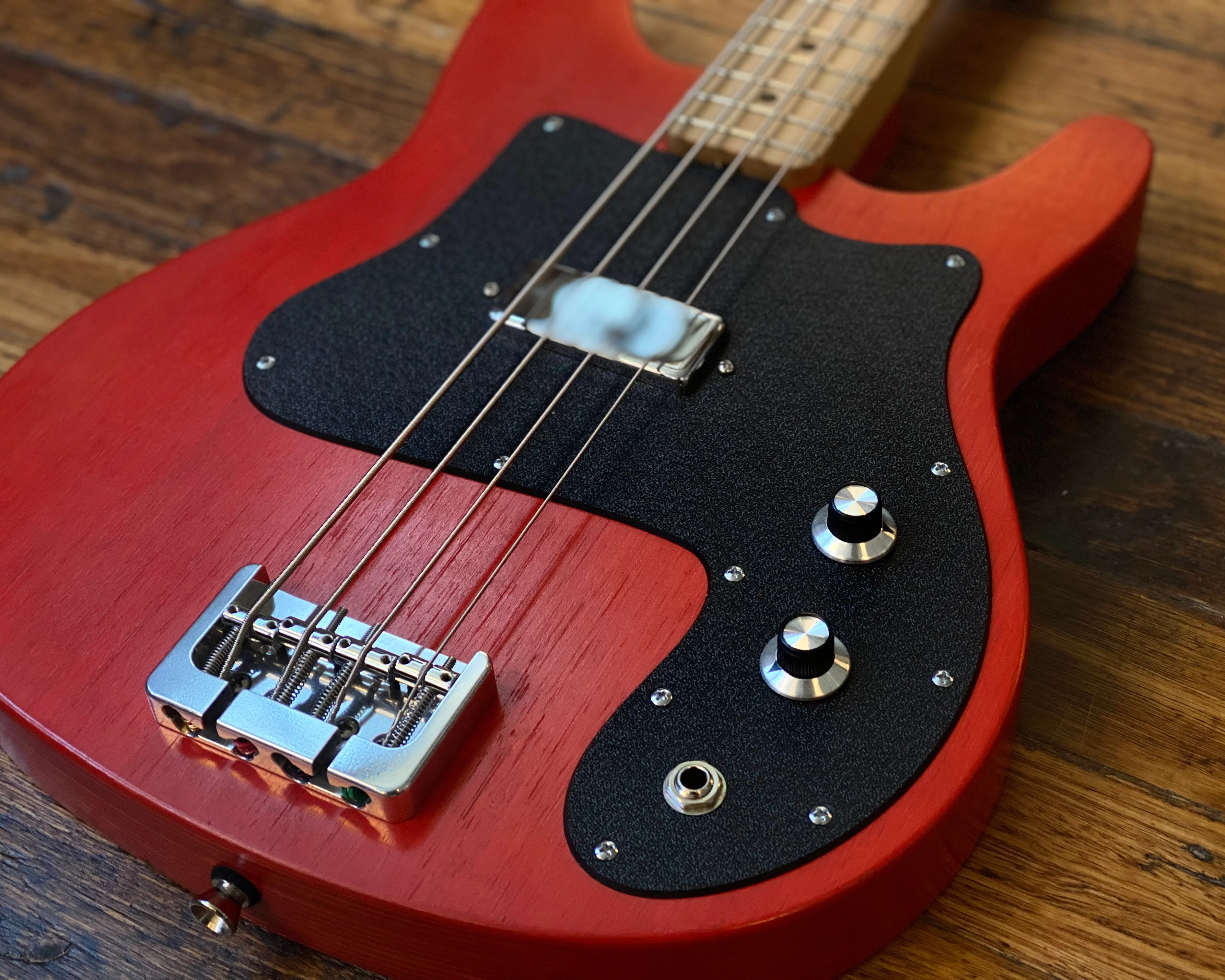 Stephenson 'Mani Bass' - Red Transparent Hard-Wax Stain 🇦🇺 - Image 10