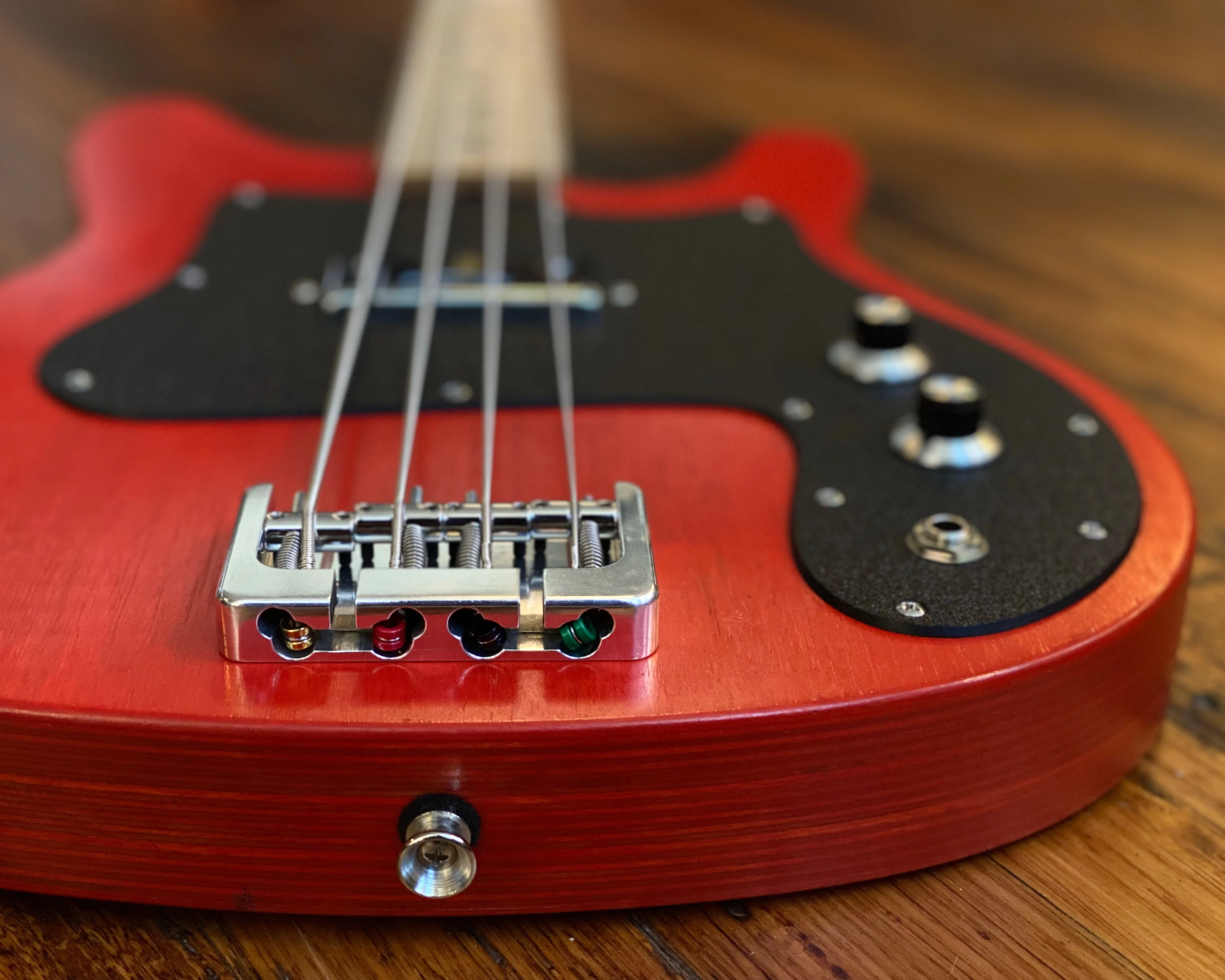 Stephenson 'Mani Bass' - Red Transparent Hard-Wax Stain 🇦🇺 - Image 5