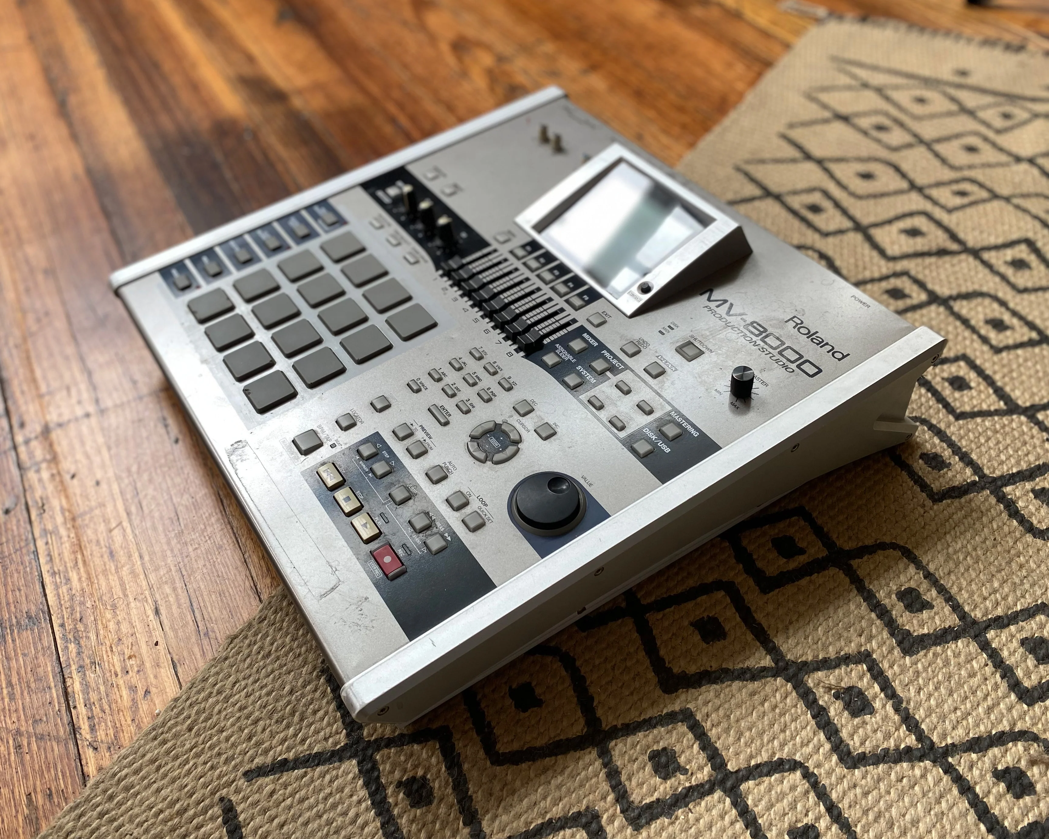 Roland MV-8000 Production Studio - Image 5