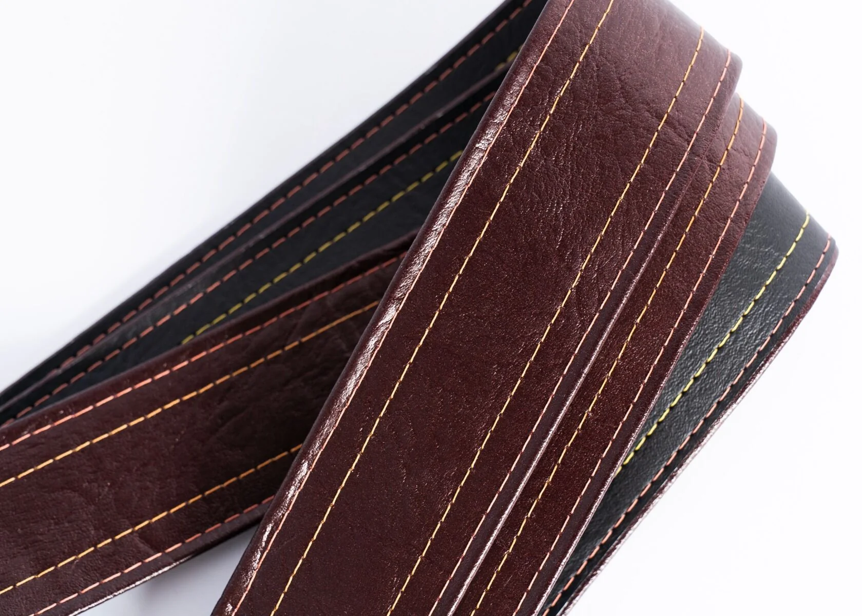 Couch Straps The Dark Walnut Vintage Cadillac Sunburst Deadstock Luggage Guitar Strap - Image 2