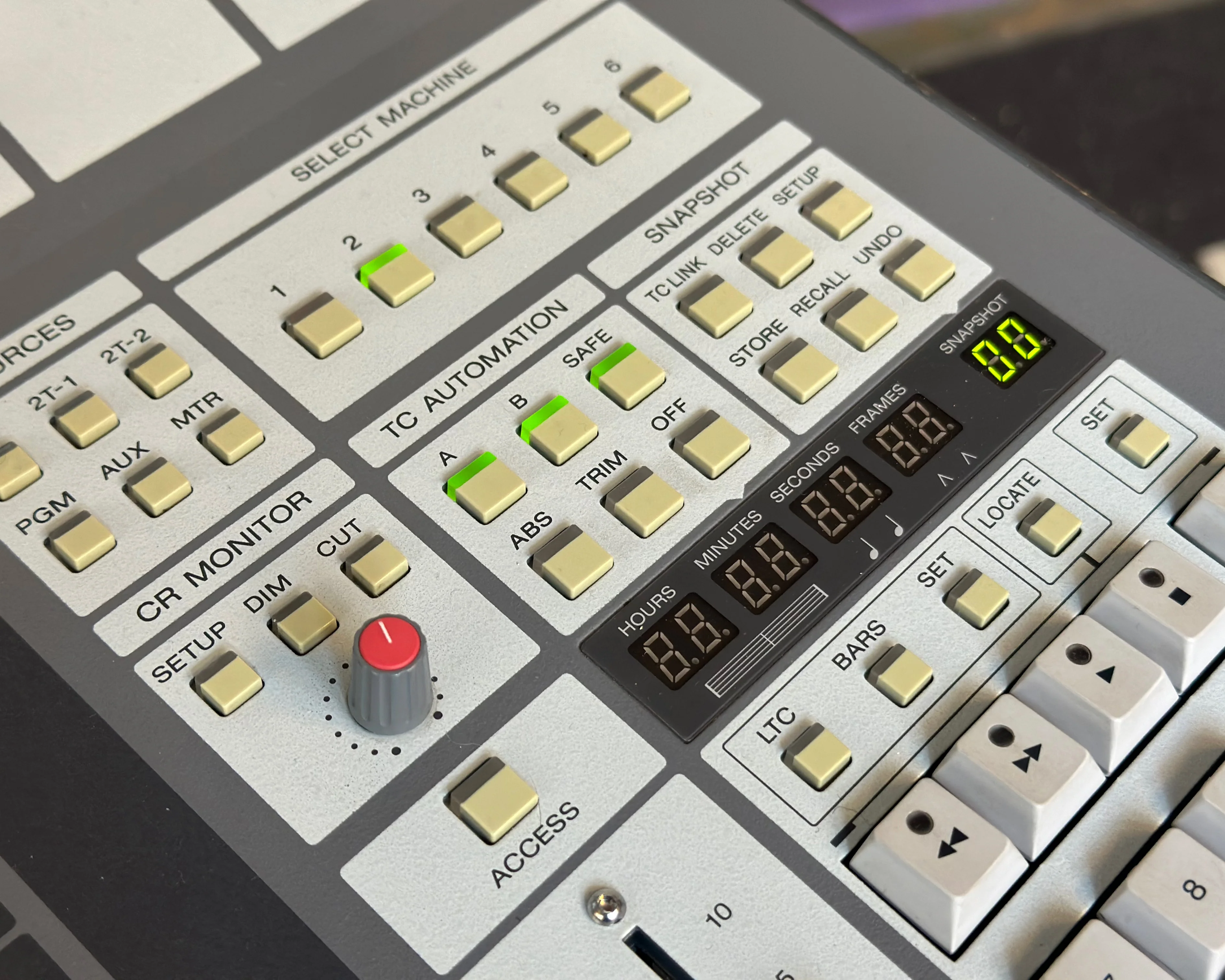 Sony DMX-R100 - 48 Channel Digital Audio Mixer - Image 8