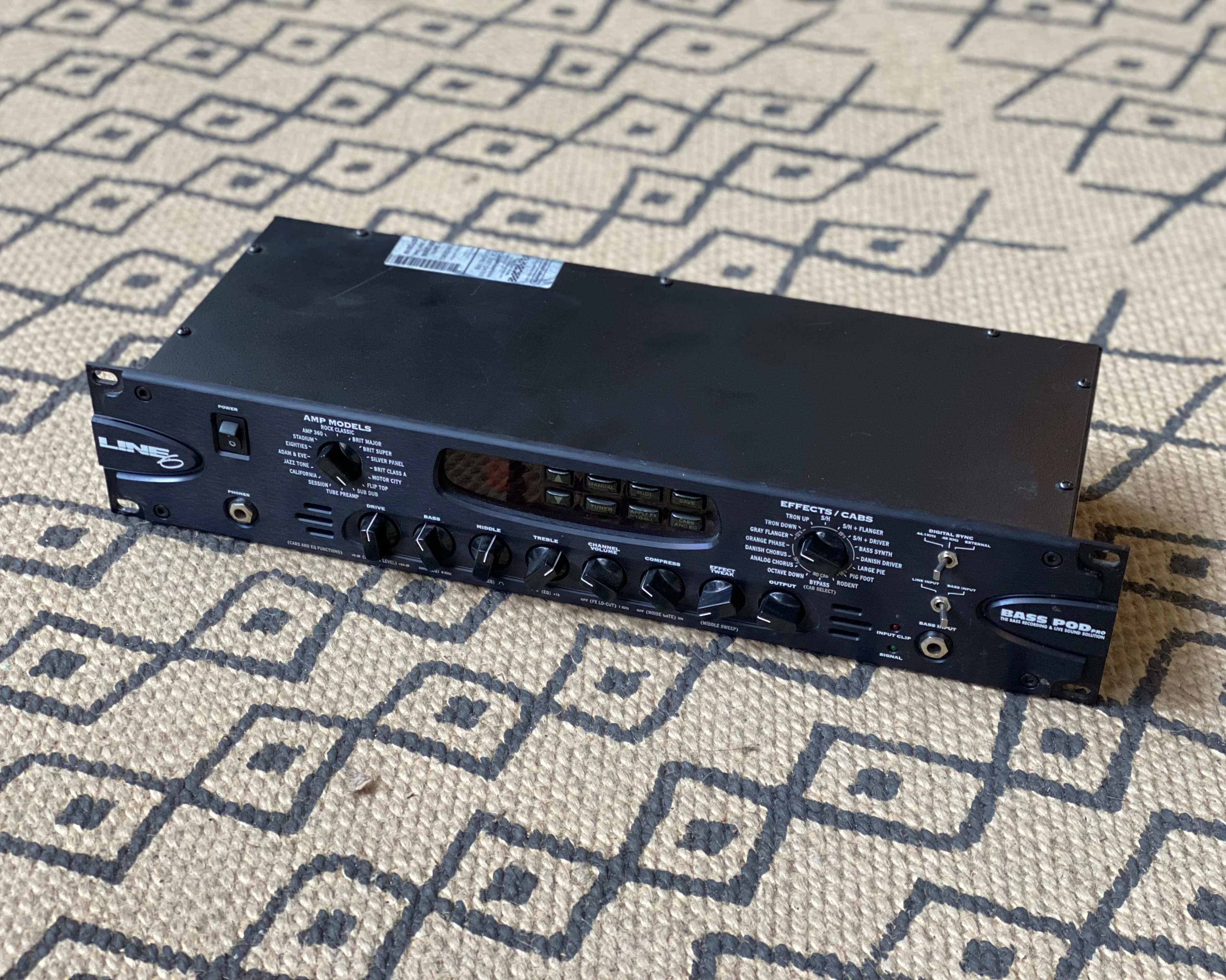 Line 6 Bass Pod Pro - Image 2