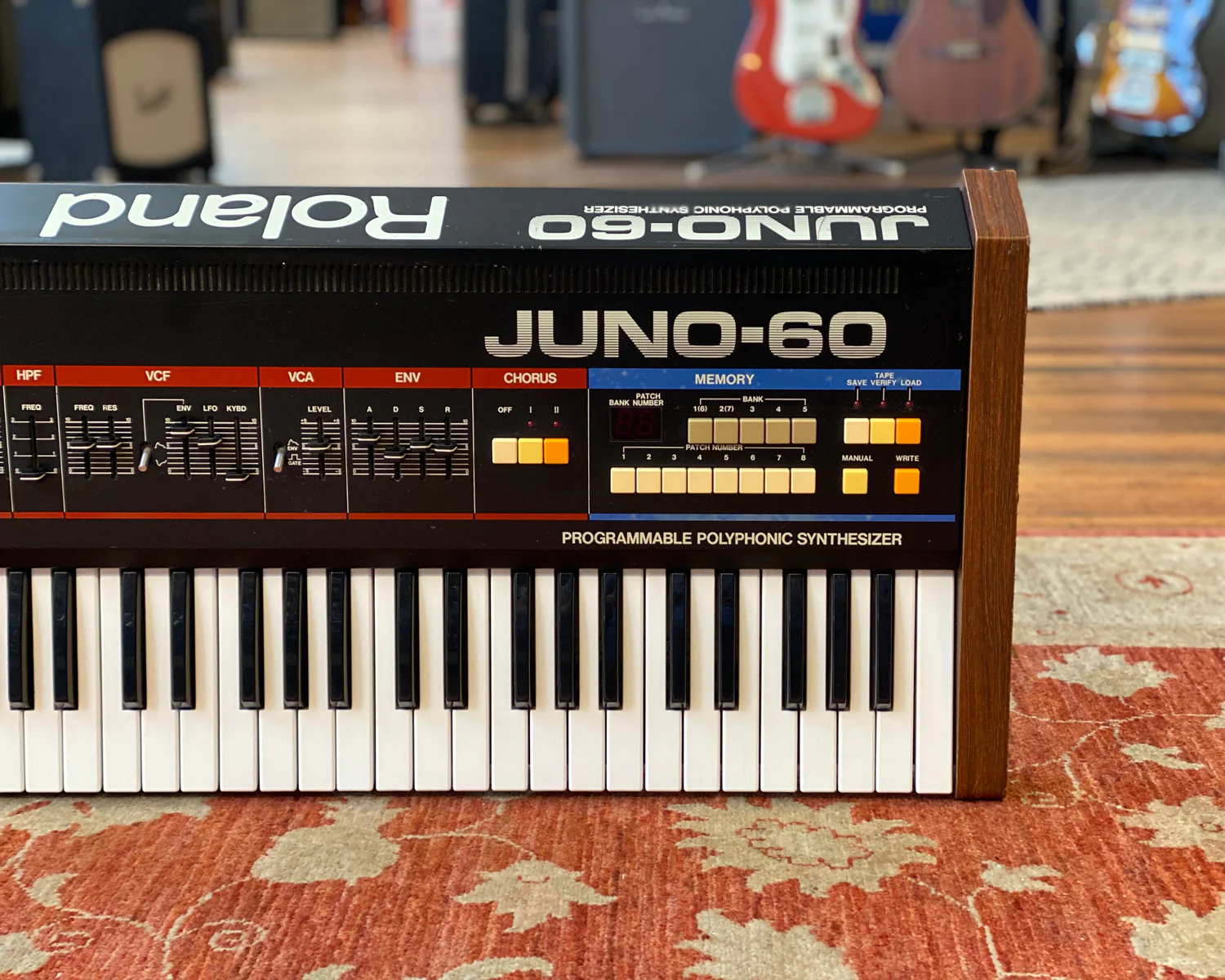 1983 Roland Juno 60 Six Voice Analogue Synthesizer - Image 3
