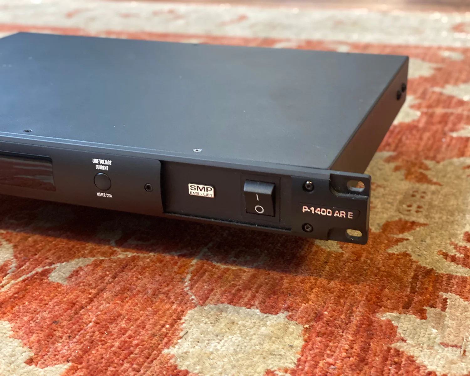 Furman P-1400 AR E 6A Prestige Voltage Regulator / Power Conditioner - Image 4