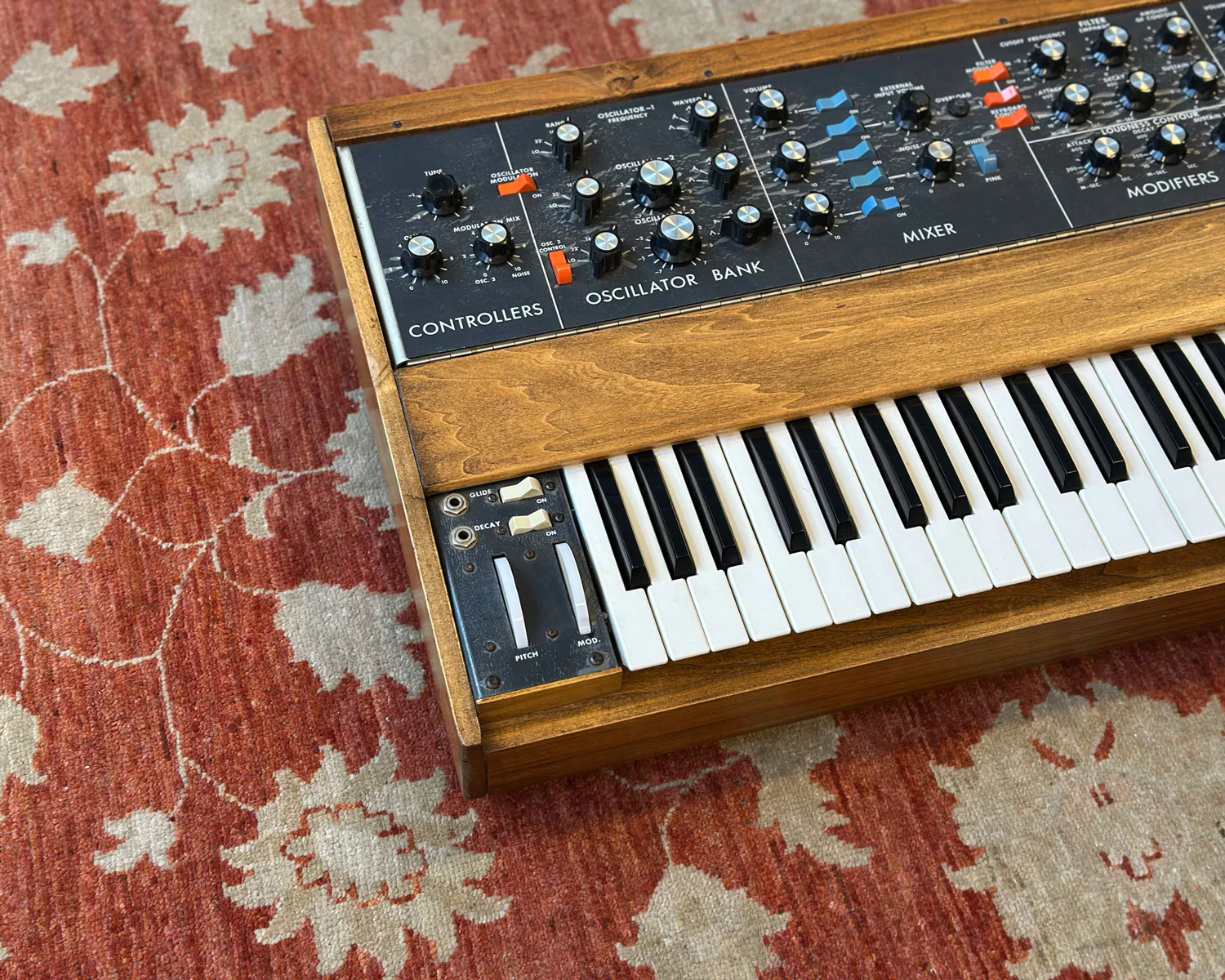 Original 1974 Minimoog Model D Monophonic Synthesizer - Image 10