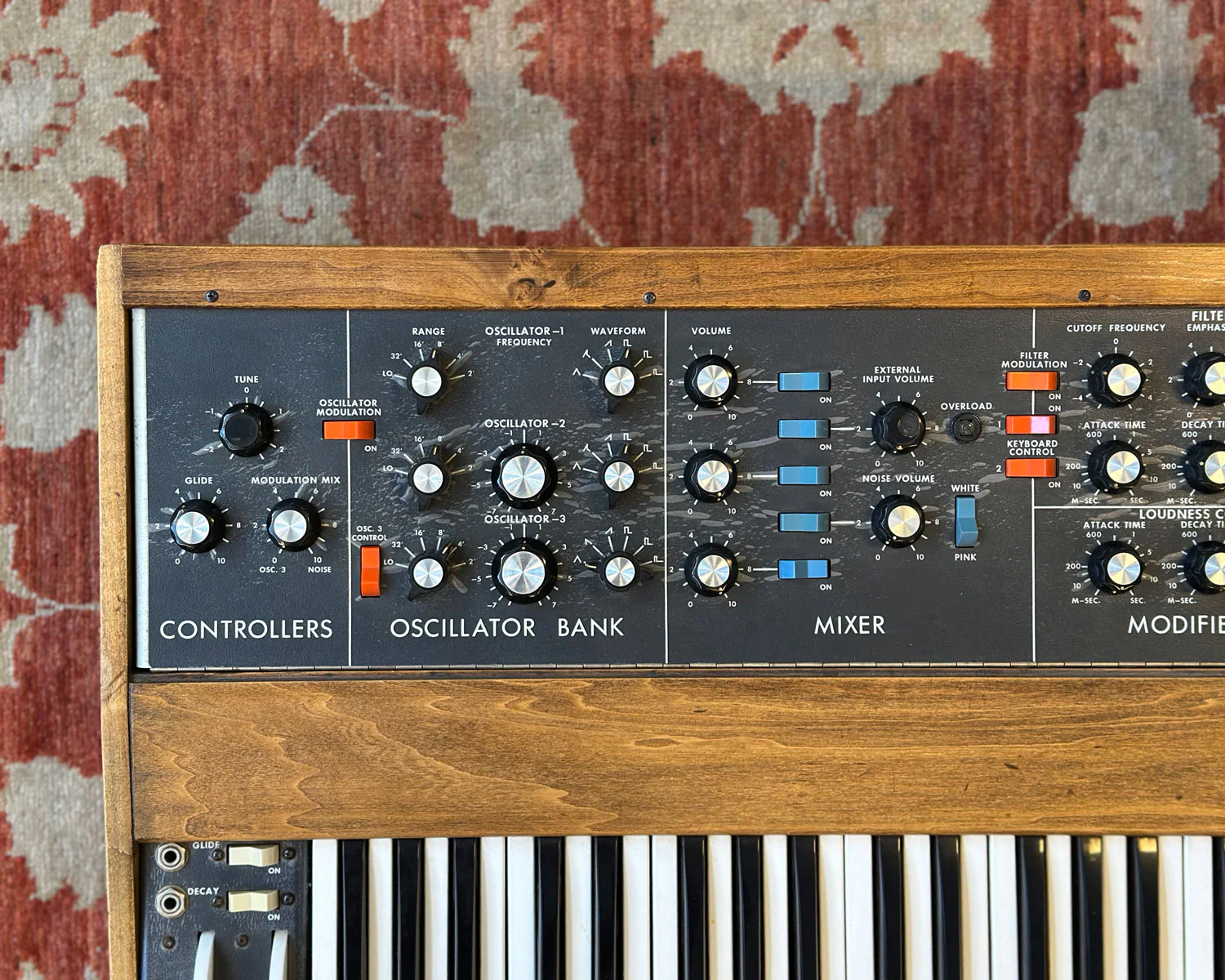 Original 1974 Minimoog Model D Monophonic Synthesizer - Image 9