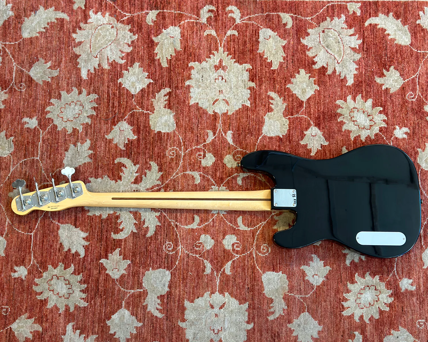 2013 Fender Cabronita Precision Bass - Tuxedo Black - Image 6