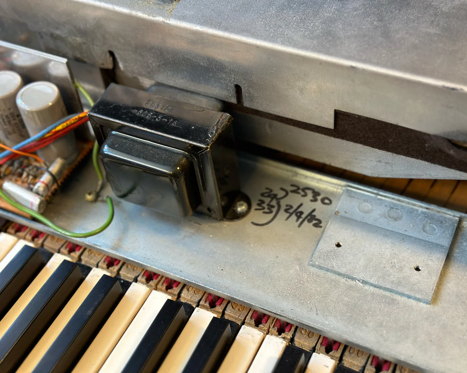 Vintage Wurlitzer 200A Student Electronic Piano - Image 9