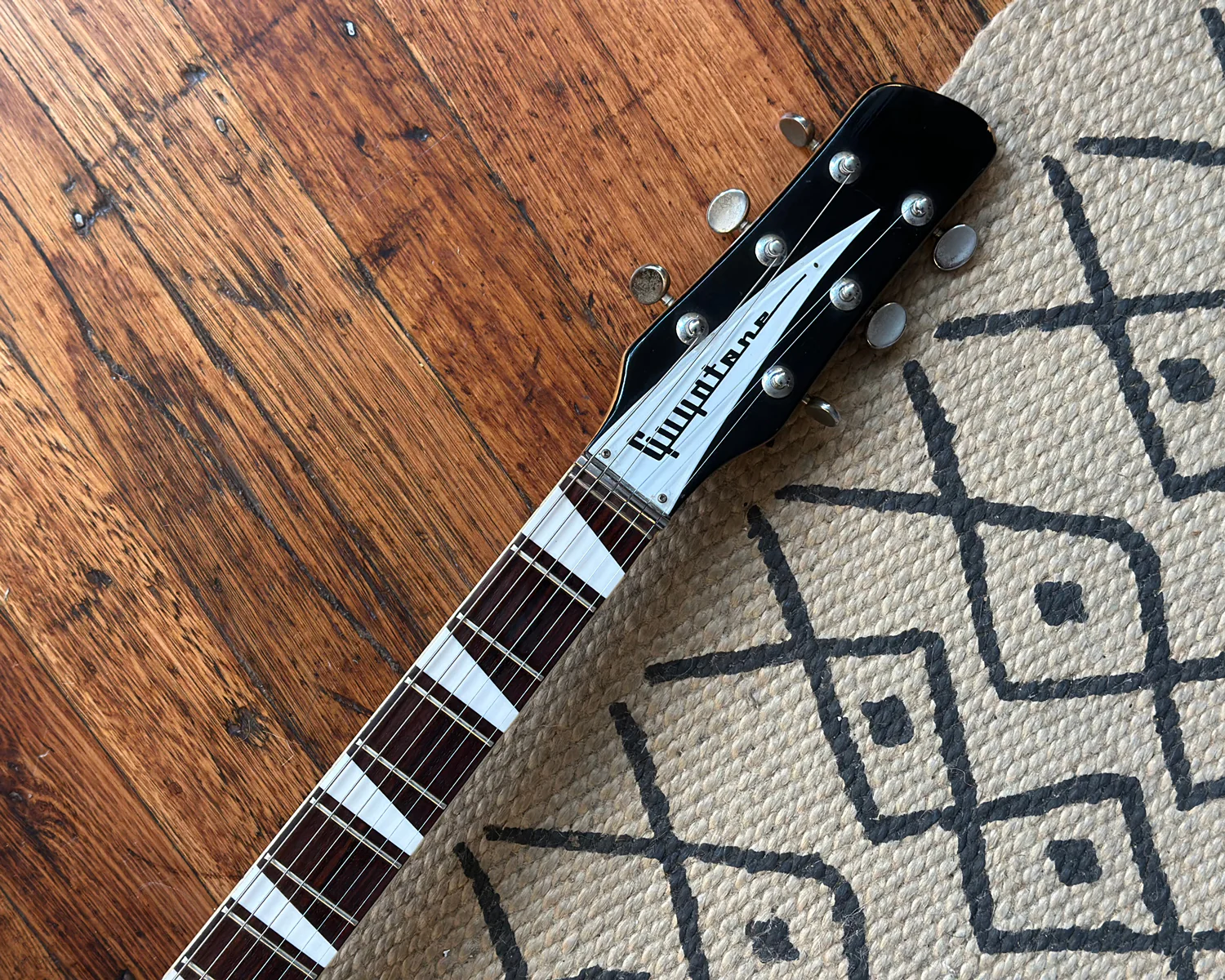 1960s Guyatone SG42T - R*ckenbacker Style Hollowbody - Made in Japan - Image 2