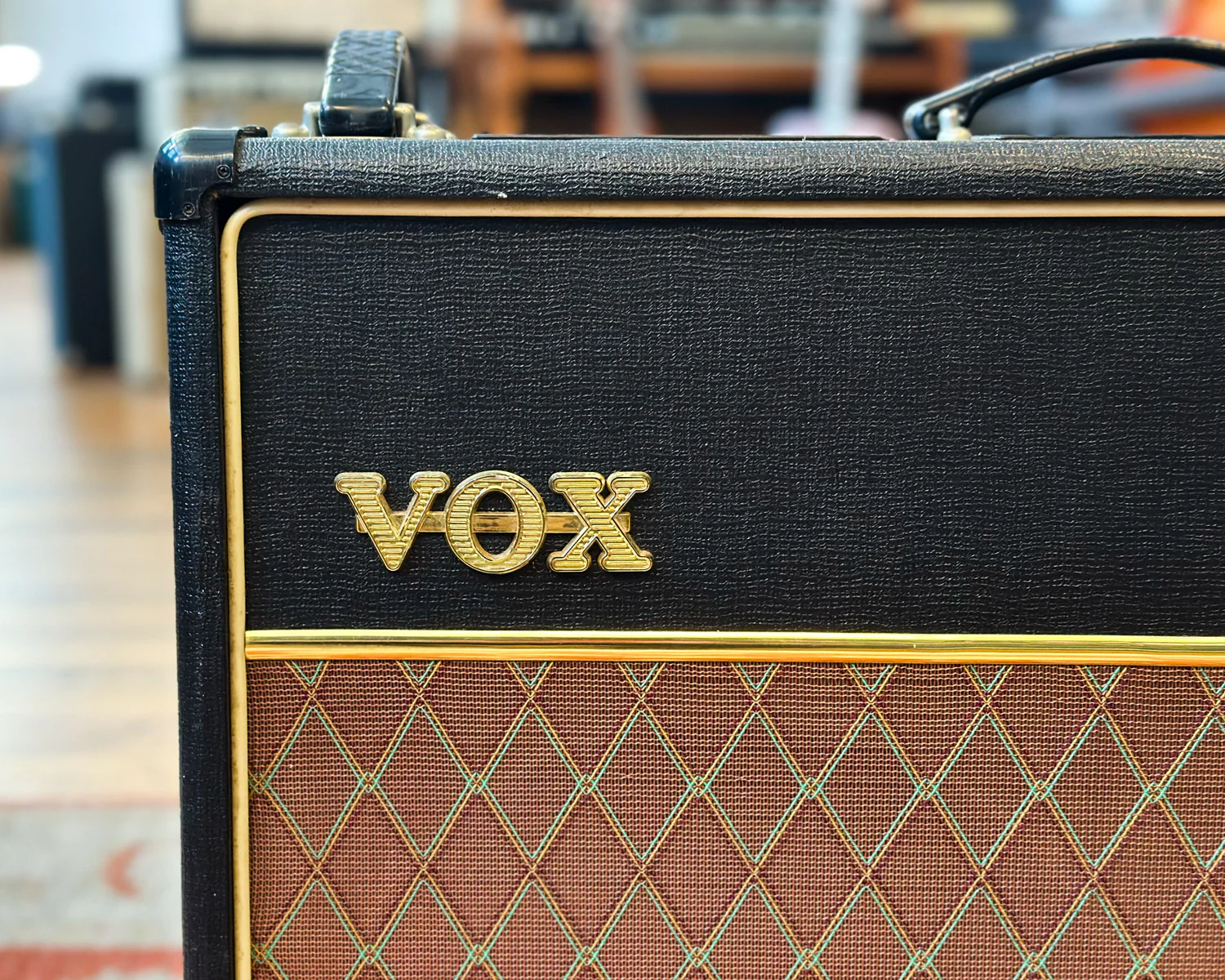 VOX AC30CC2 Custom Classic 30 Watt 2x12" Valve Combo Amplifier - Image 2