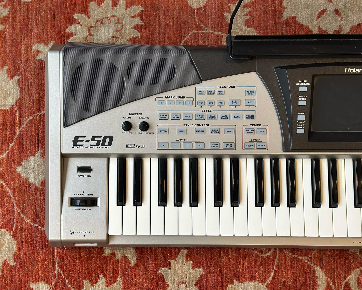 Roland E-50 Music Workstation - Image 3