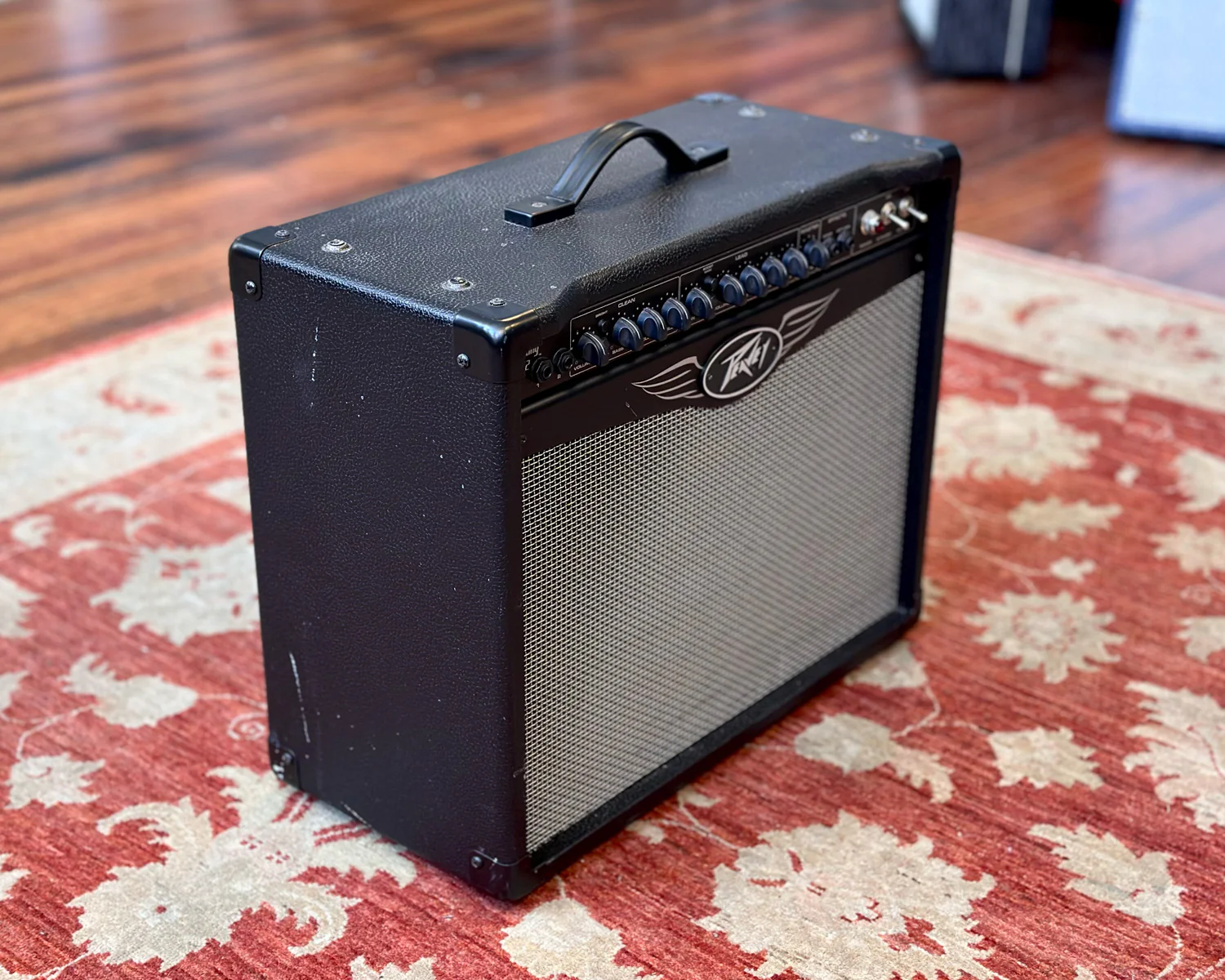 Peavey ValveKing VK112 50 Watt 1x12" All Tube Guitar Amplifier - Image 3