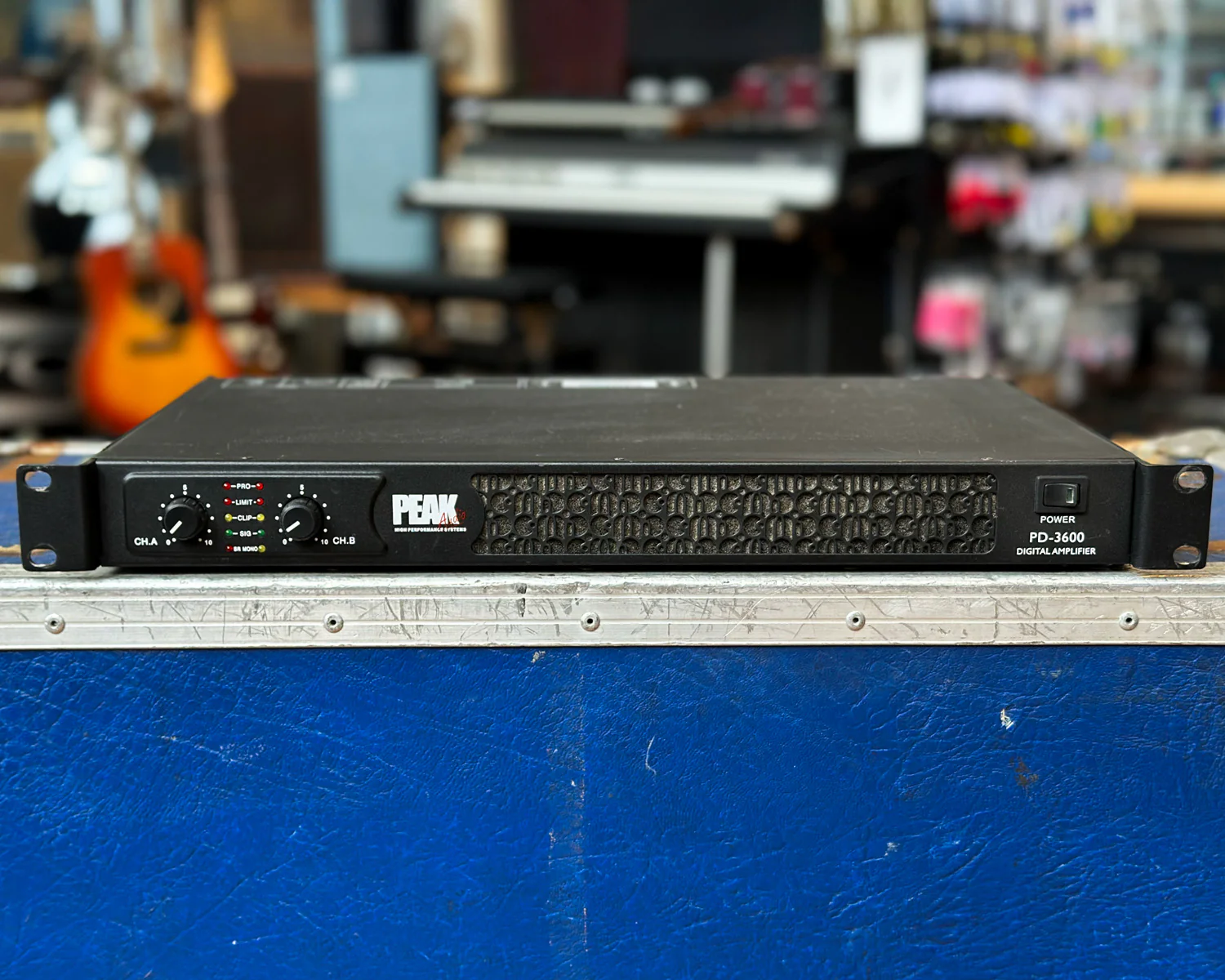 Peak Audio PD-3600 Two-Channel Digital Amplifier MK1