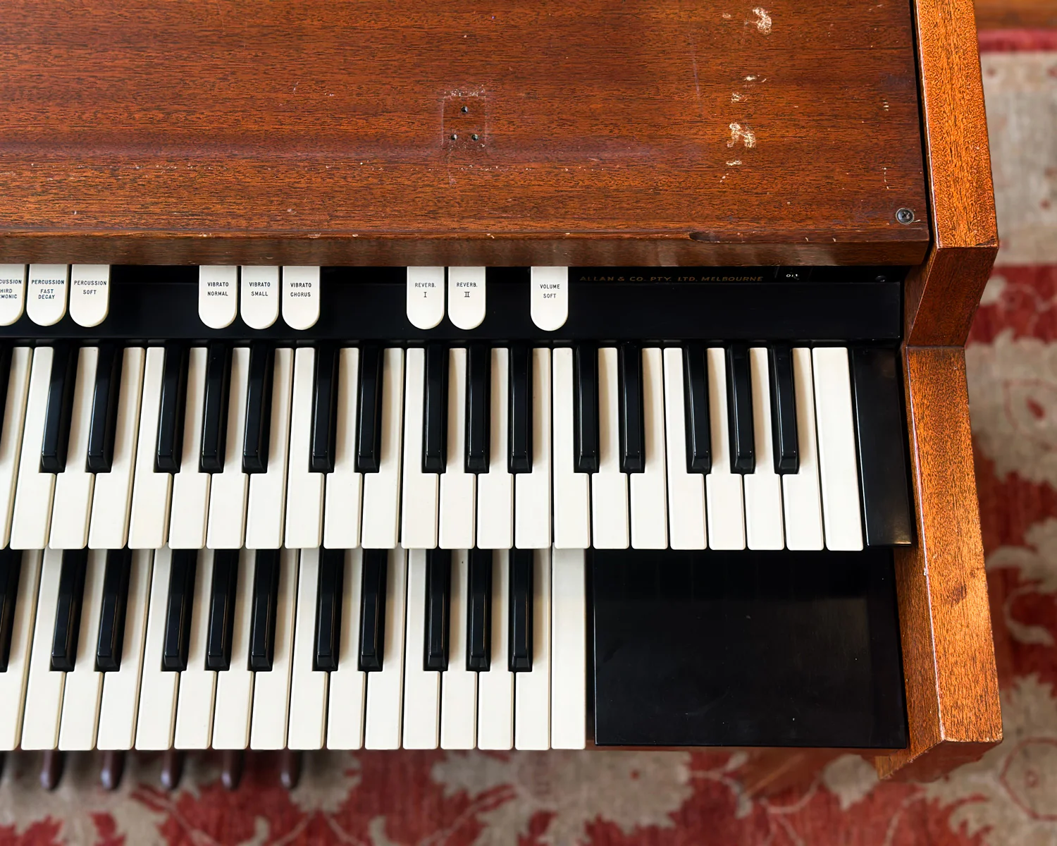 1962 Hammond L-102 Tonewheel Organ - Made in USA - Image 3