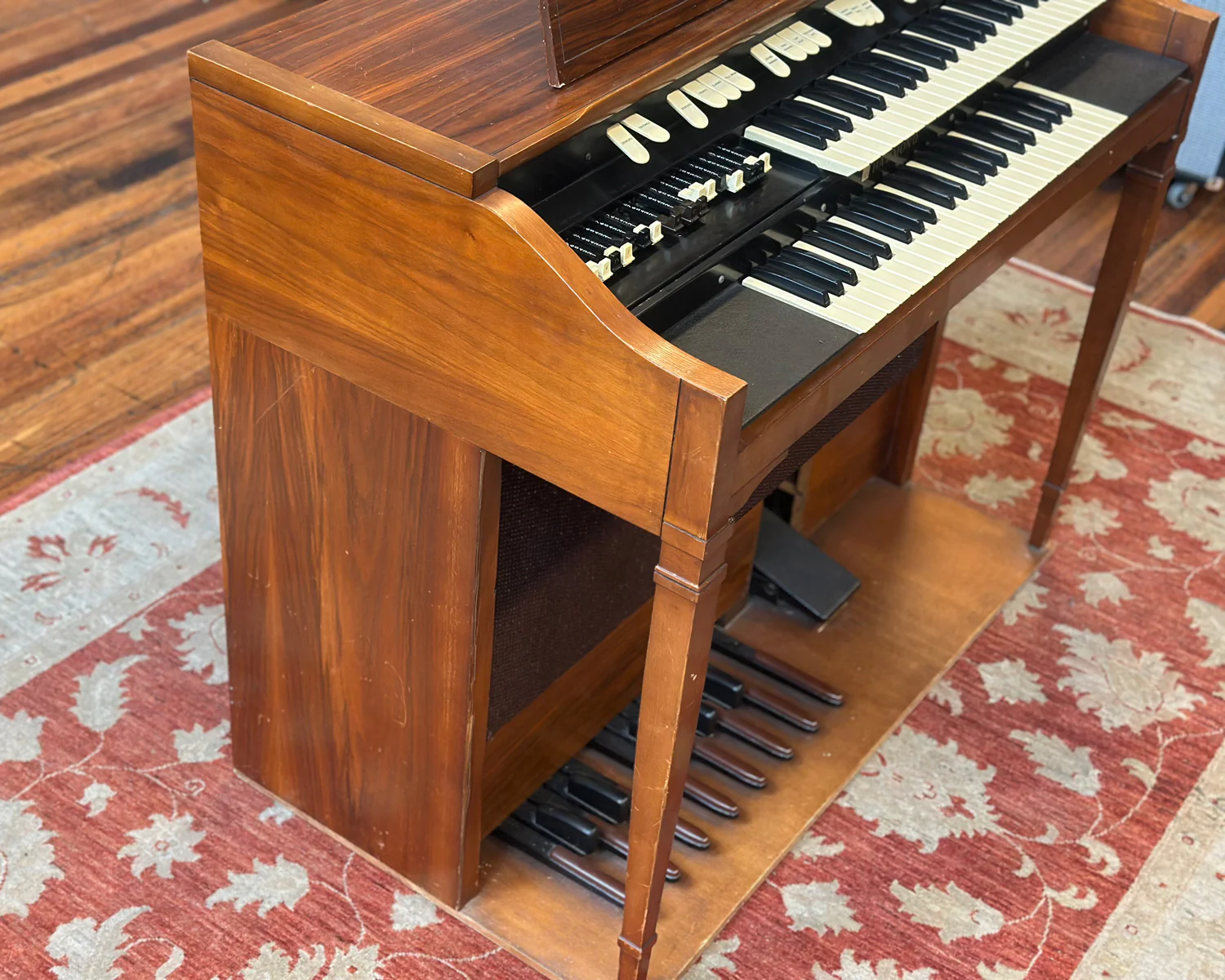 1960s Hammond L-112 Tonewheel Organ - Made in USA - Image 4
