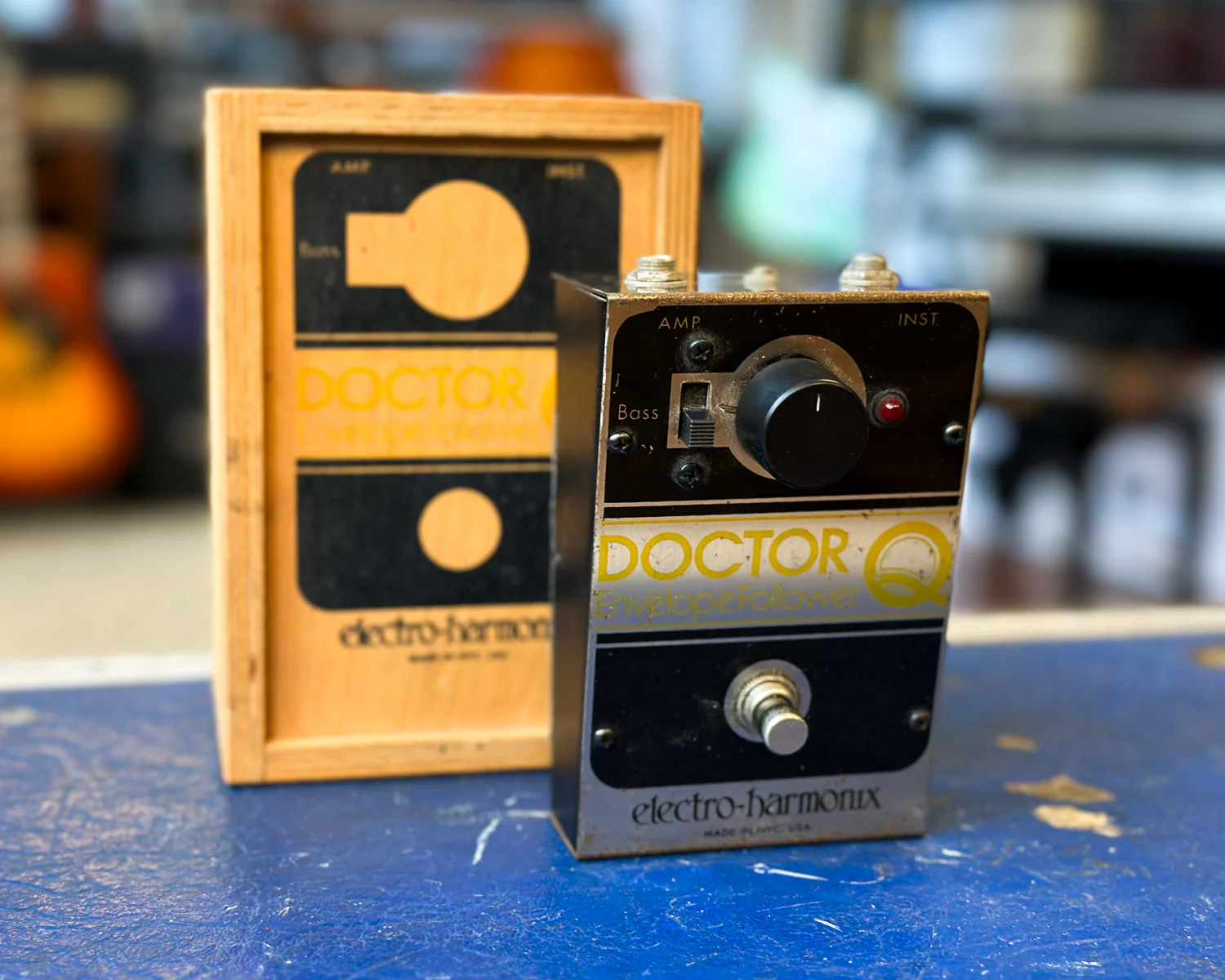 2002 Electro Harmonix Doctor Q Envelope Follower - Bent Steel Enclosure w/ Original Wooden Box and Paperwork - Image 5