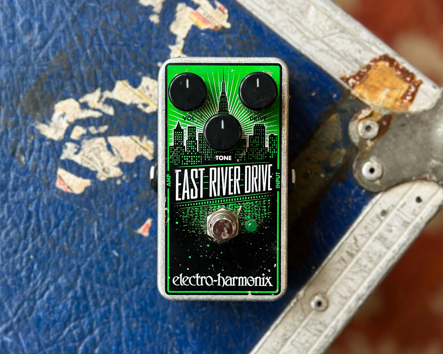 Electro Harmonix East River Drive