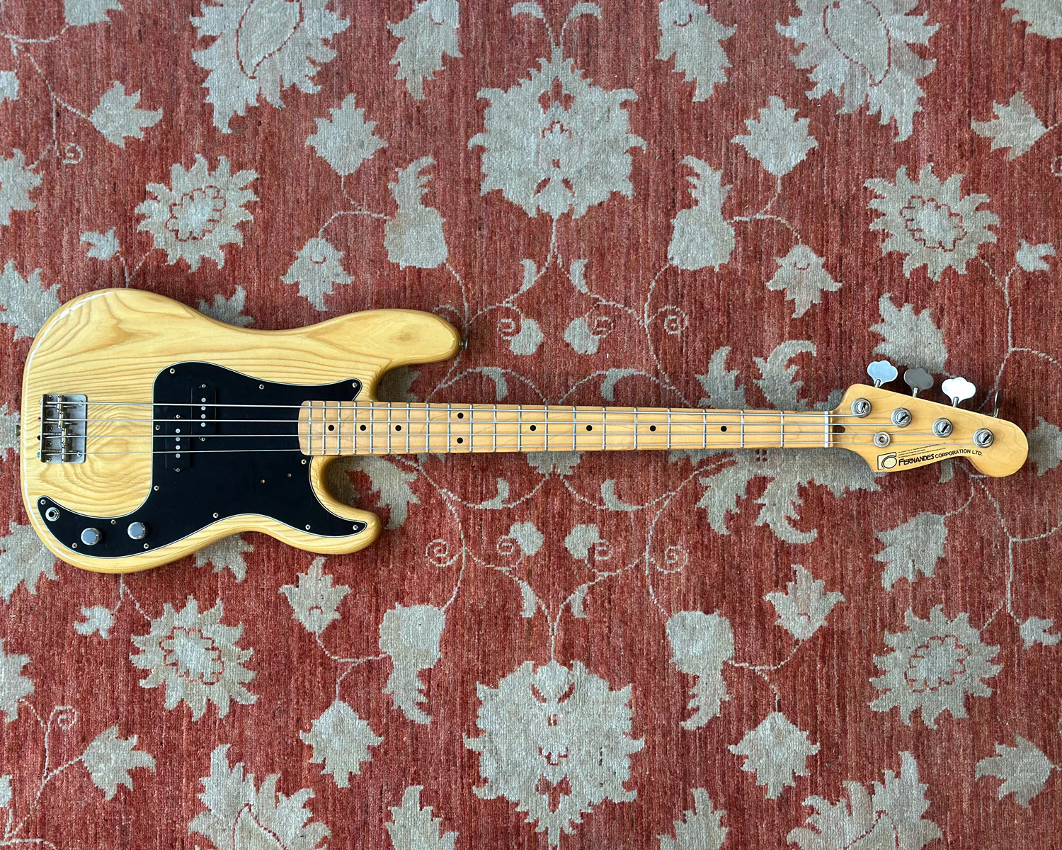 Fernandes FPB-55N Precision Bass Stone Logo - Image 3
