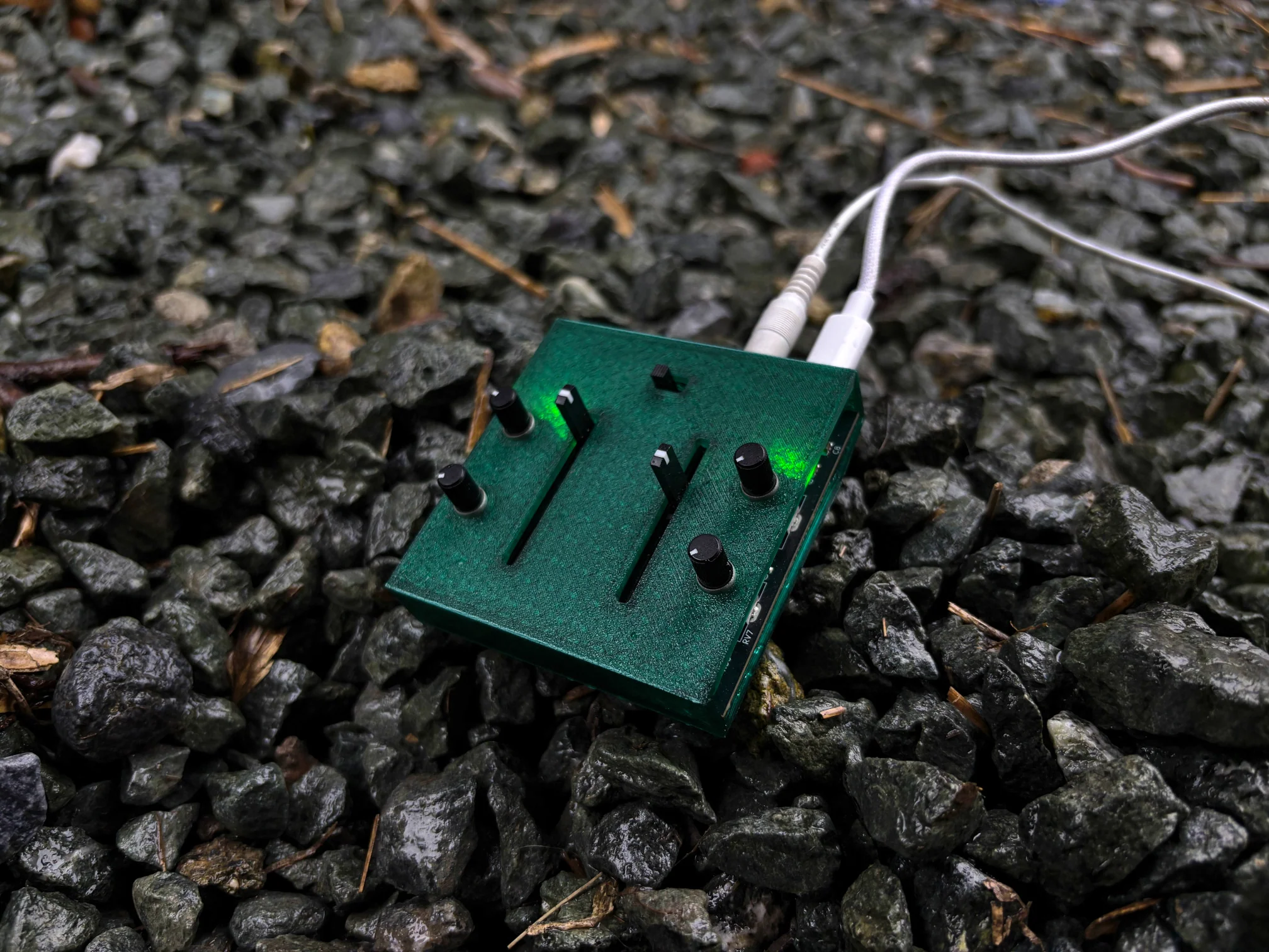 Crows Electromusic Lore FM Oscillator - Image 3