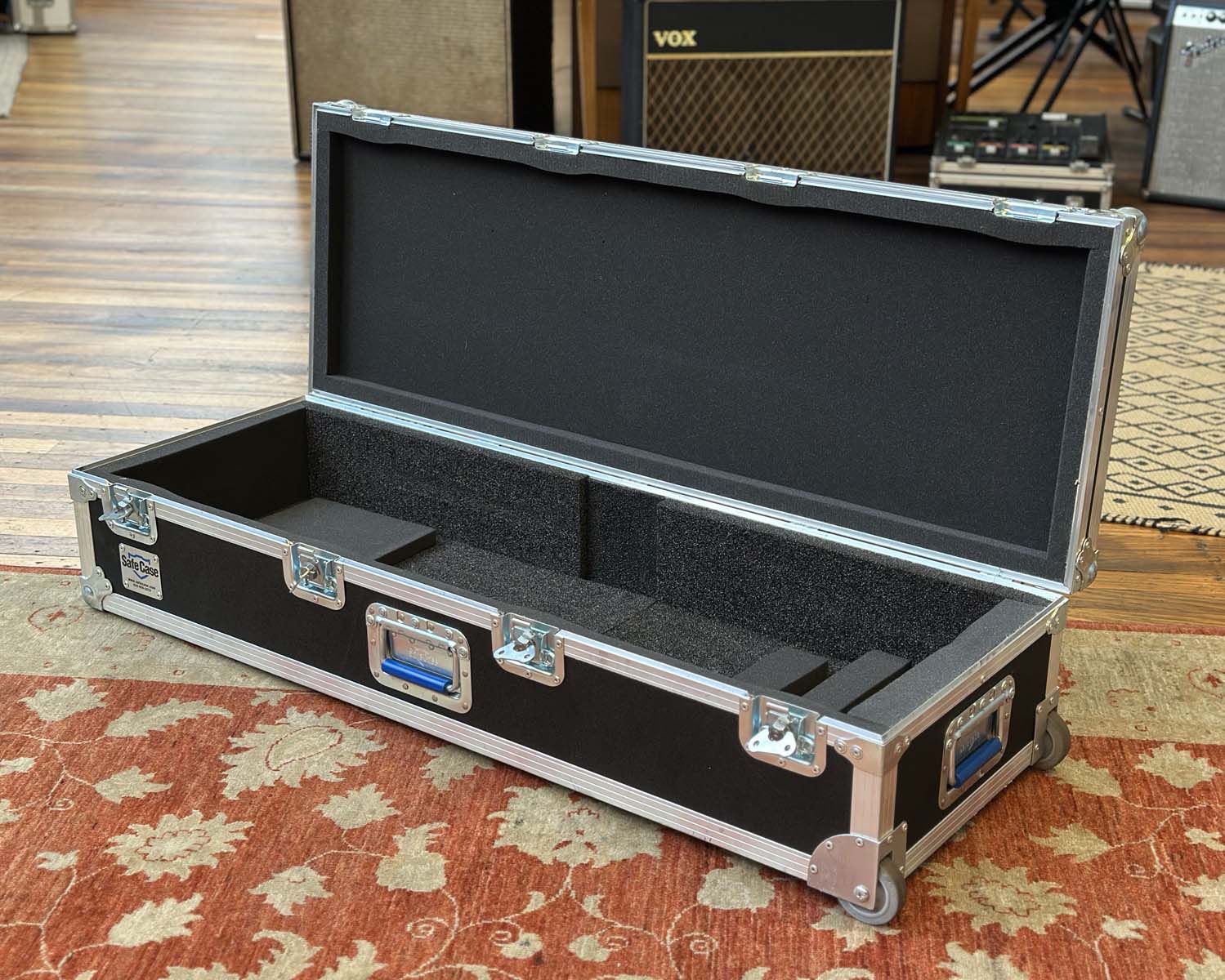 Safe Case ATA Flight Case for 73 Key Keyboard - Image 6