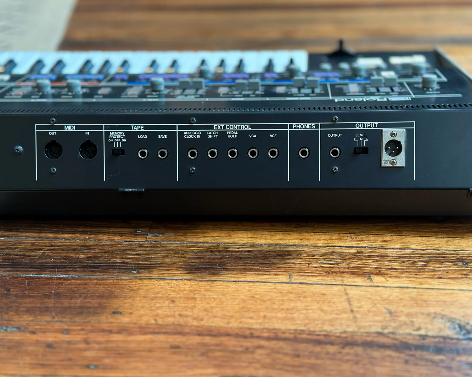 Roland Jupiter 6 Polyphonic Analogue Synthesizer - Image 7