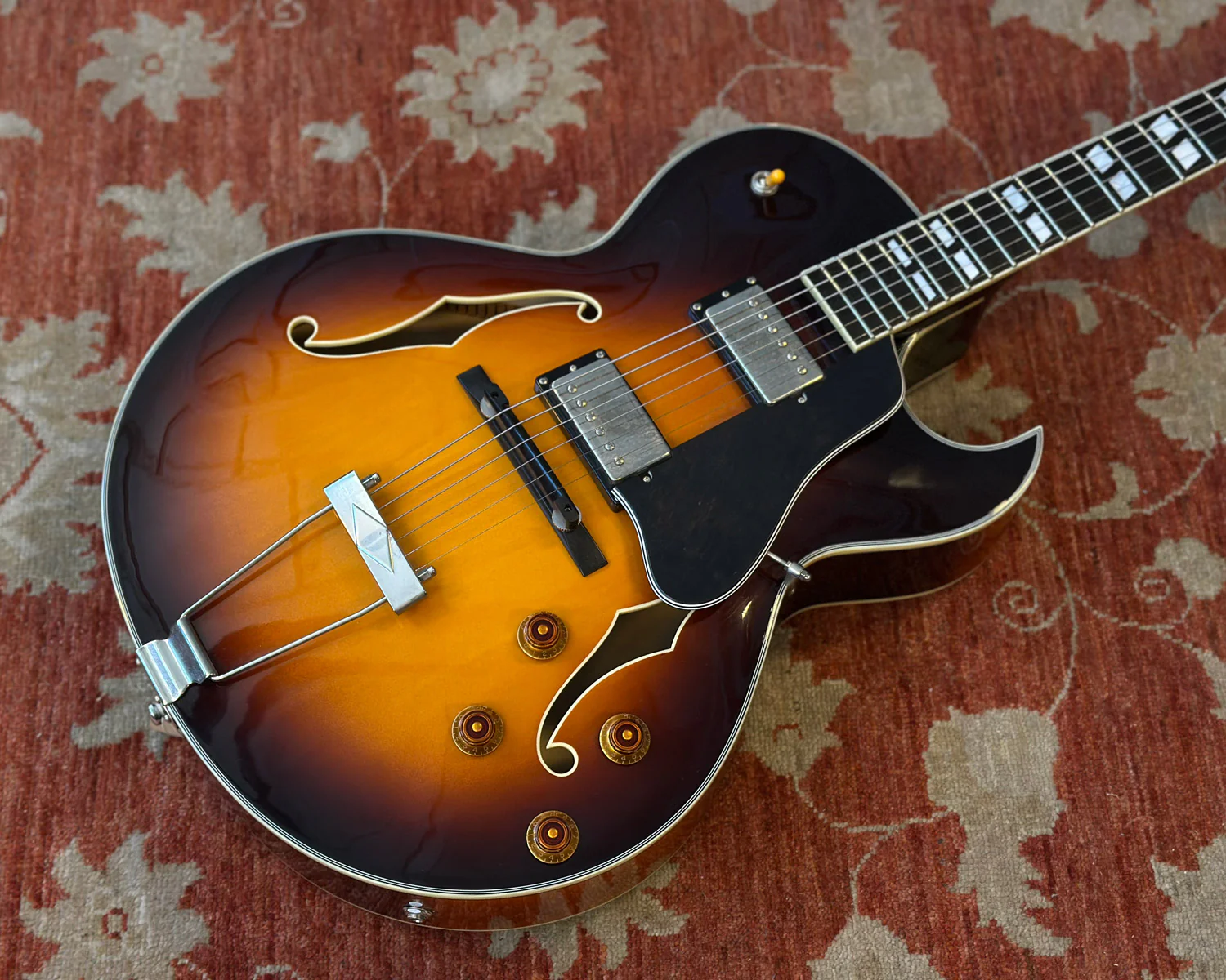 Eastman AR372CE-SB Hollowbody
