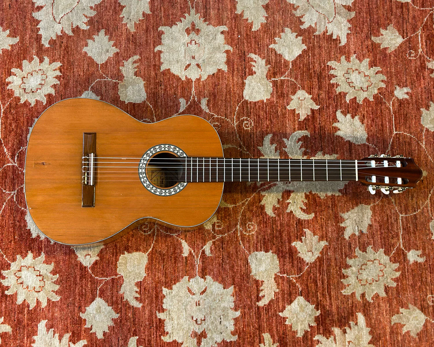 Amada 4735 Classical Guitar - Image 3